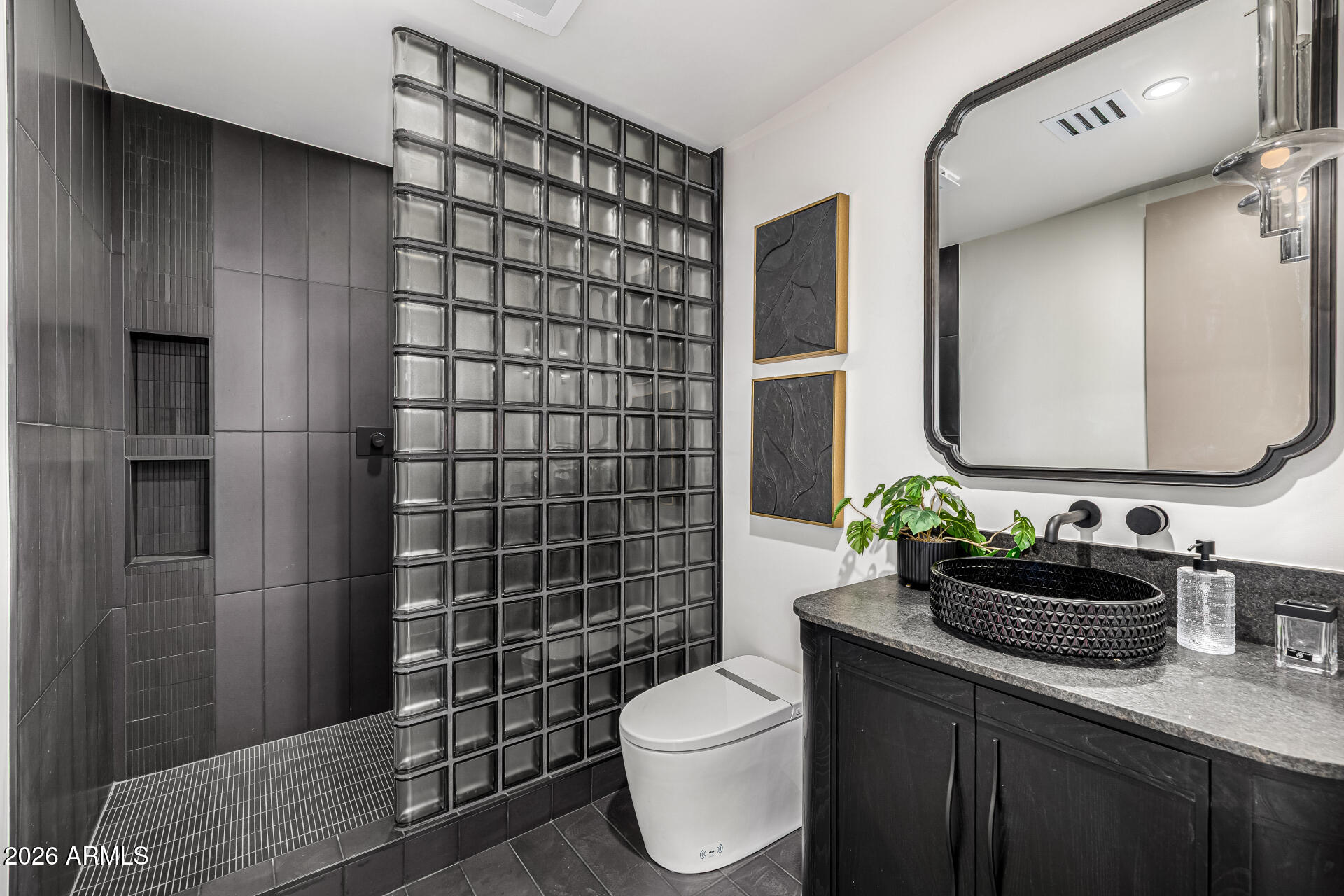 HERITAGE HILLS UNIT 1 - Residential