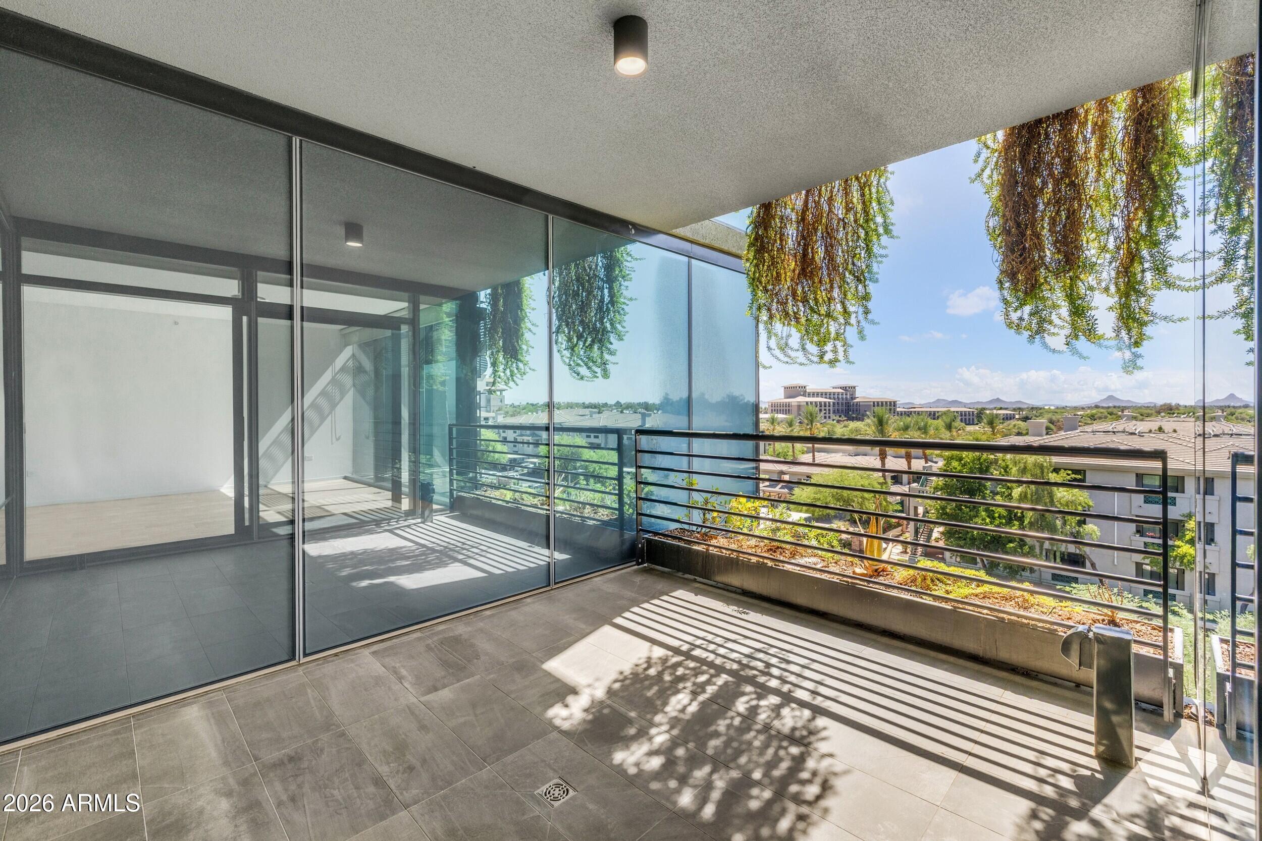 OPTIMA KIERLAND CENTER 7120 CONDOMINIUM 2ND AMD - Residential