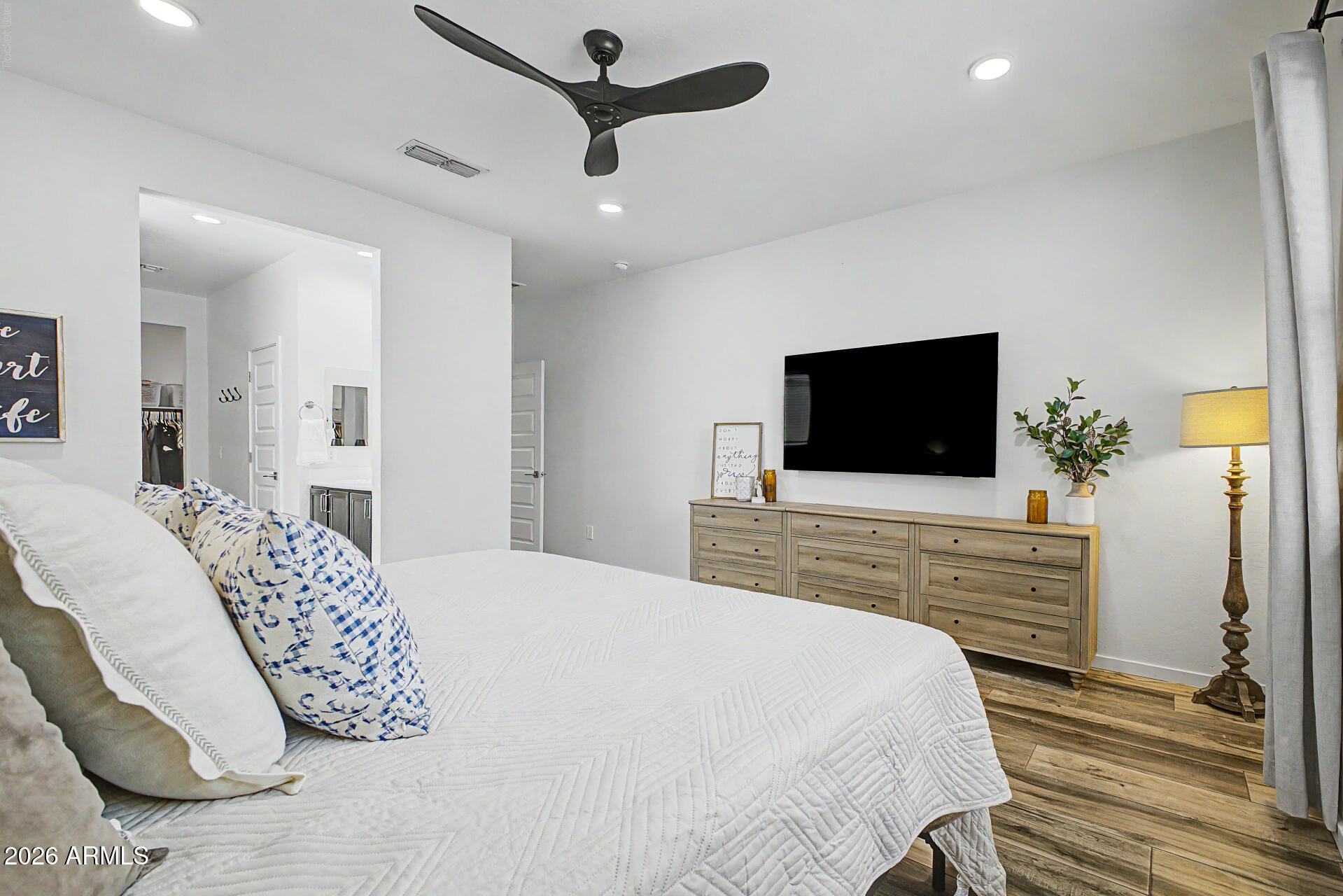 CIRCLE CROSS UNIT 3-PARCEL 4 2017060928 - Residential