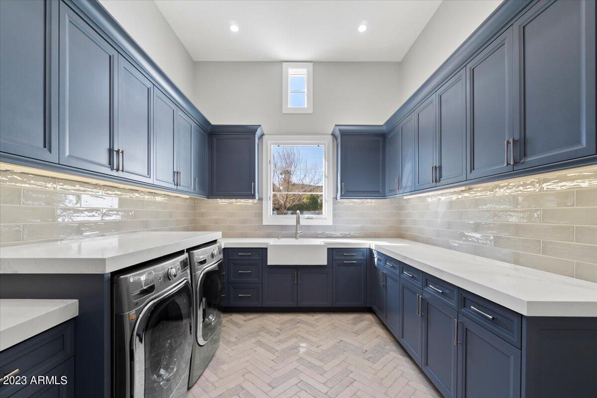 FOOTHILLS ESTATES - Residential