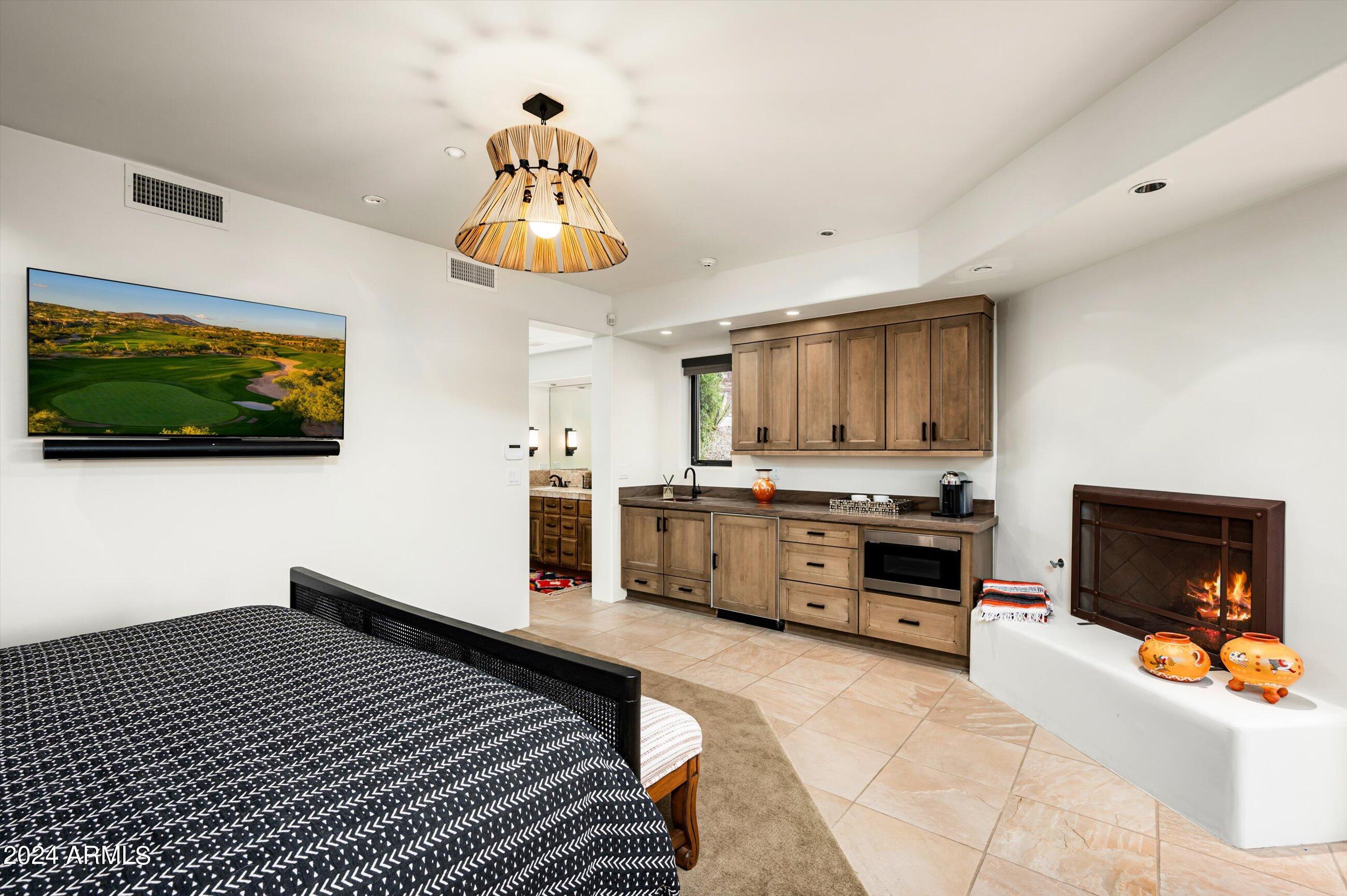 DESERT MOUNTAIN PHASE 2 UNIT 14 AMD - Residential