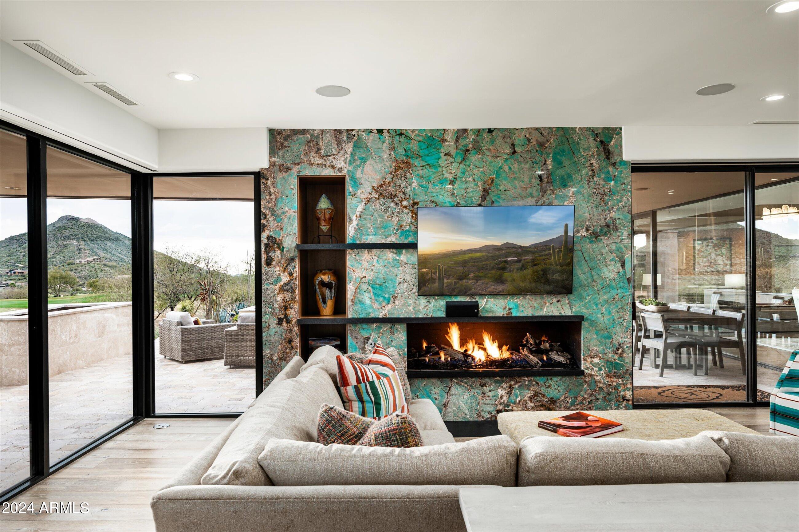DESERT MOUNTAIN PHASE 2 UNIT 14 AMD - Residential