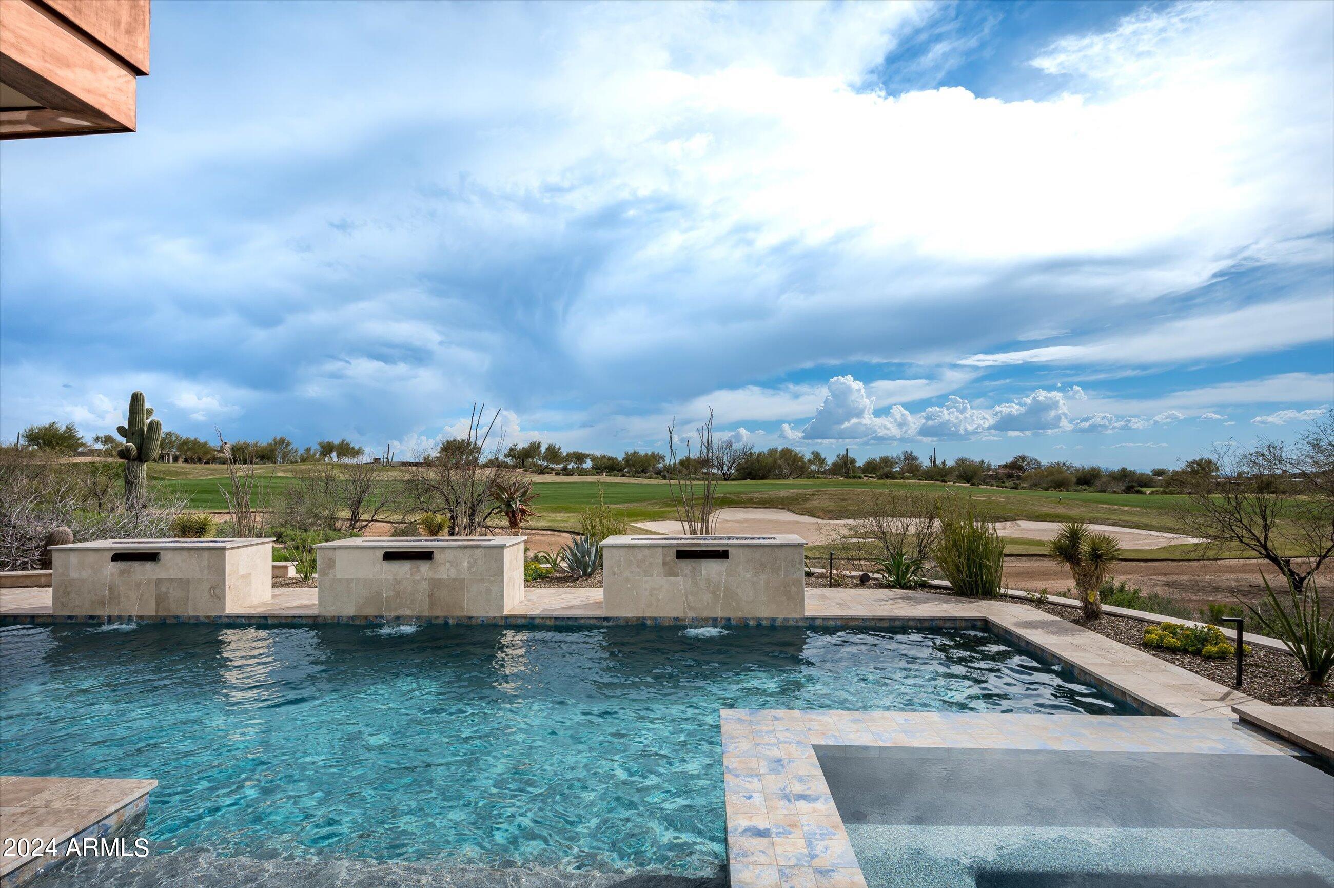 DESERT MOUNTAIN PHASE 2 UNIT 14 AMD - Residential