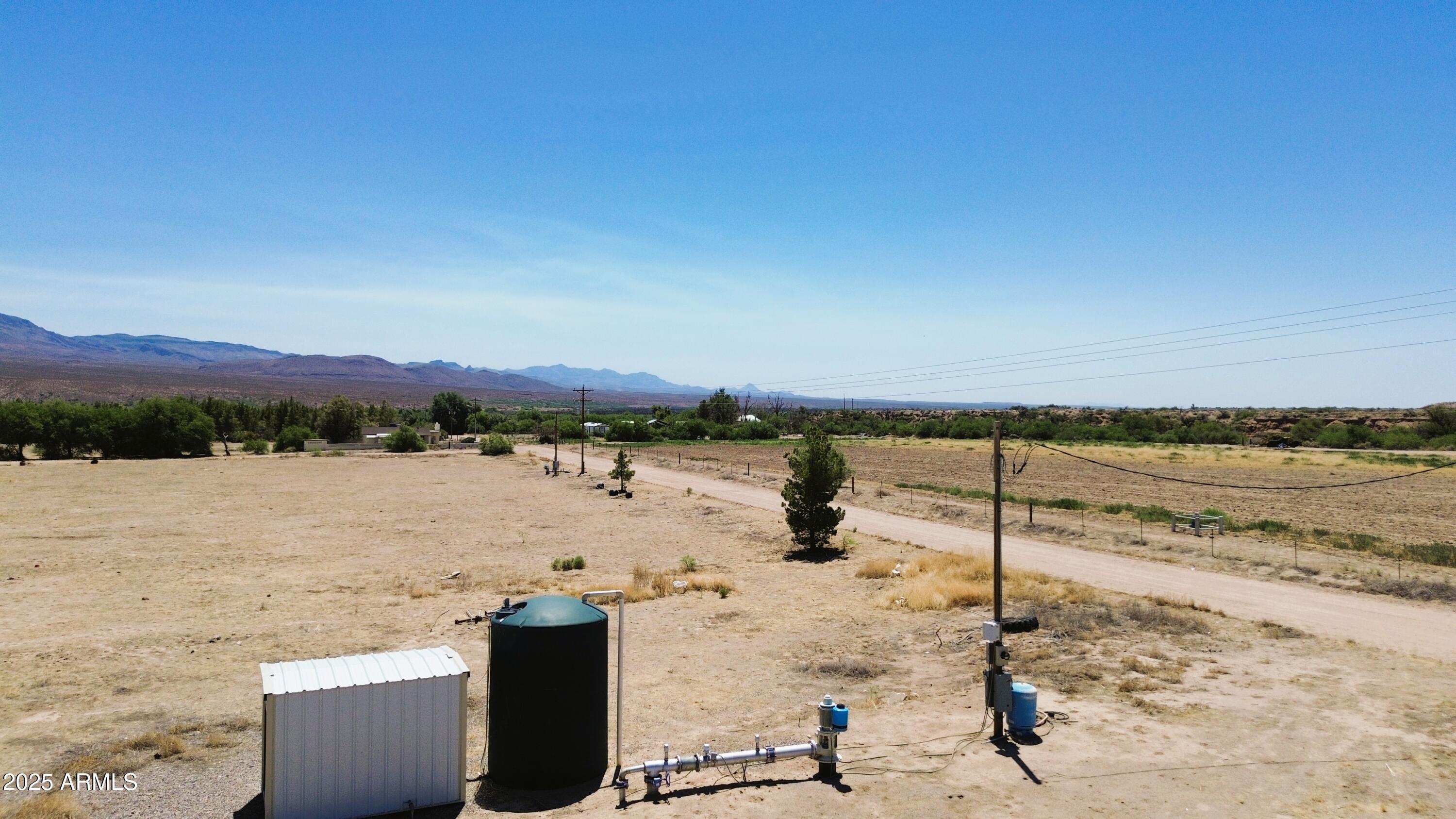 Multiple parcels in the bulk sale.  Seller will sell all or part.  Ask Broker for the parcel codes. - Land