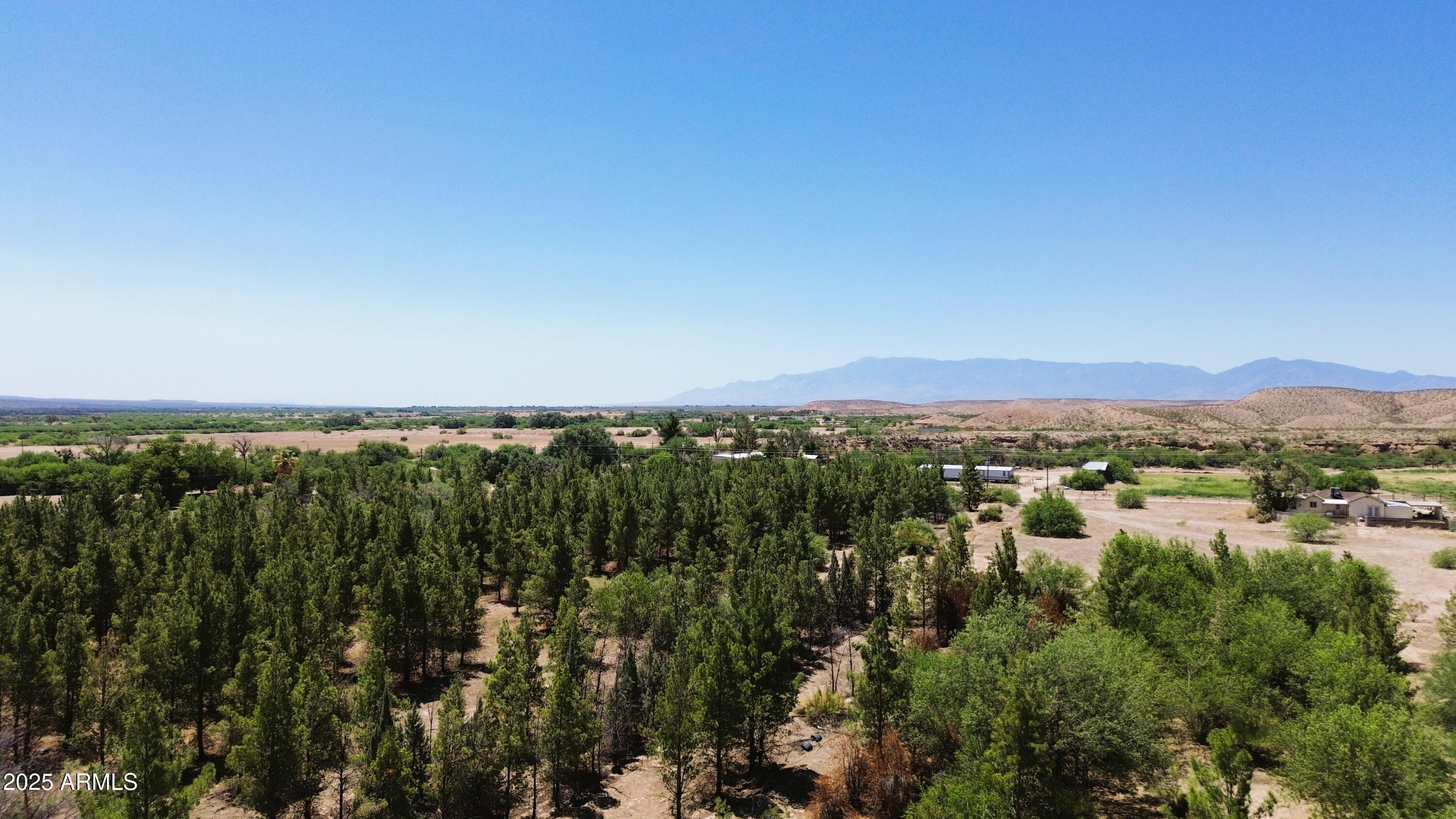 Multiple parcels in the bulk sale.  Seller will sell all or part.  Ask Broker for the parcel codes. - Land