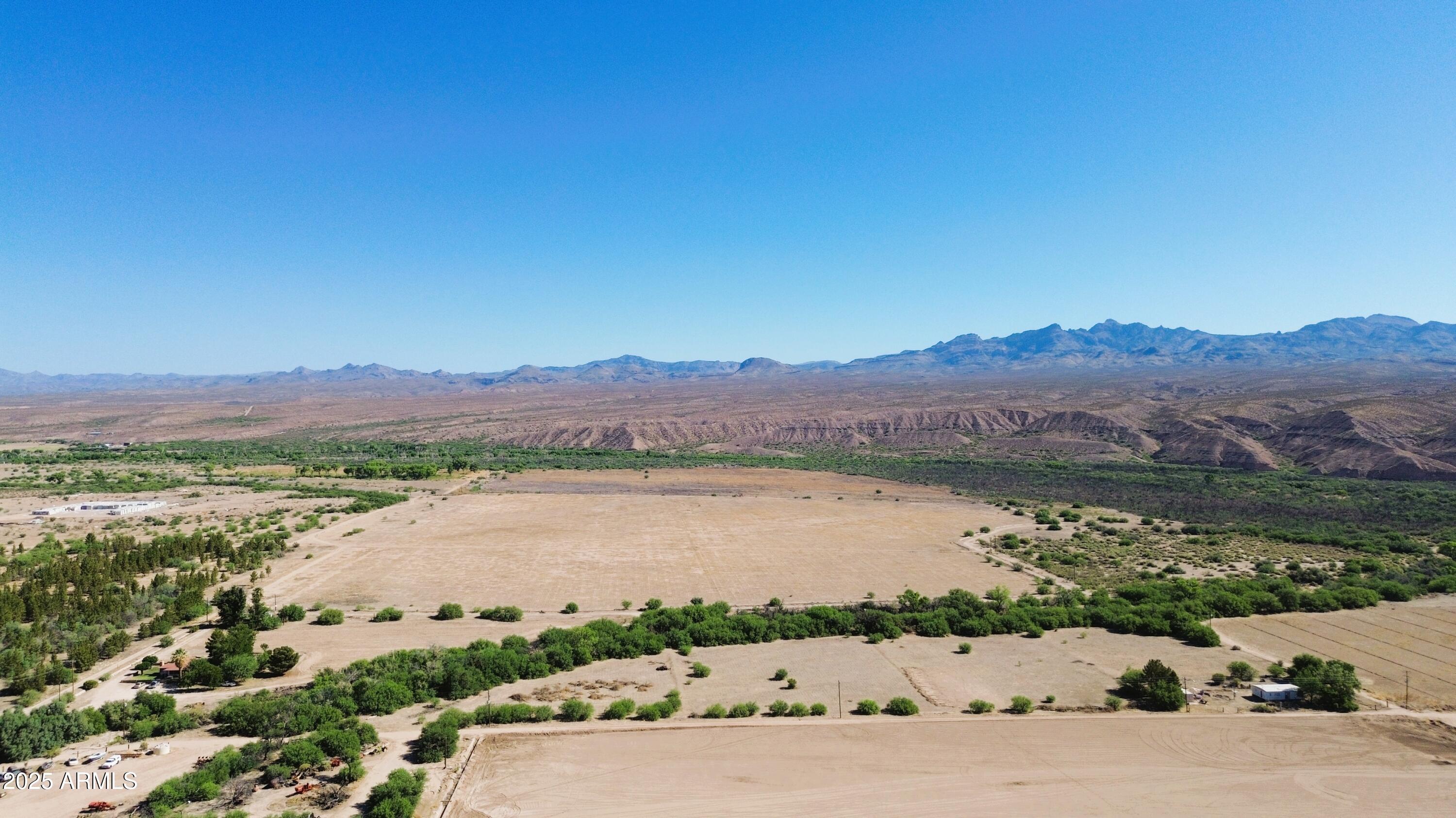 Multiple parcels in the bulk sale.  Seller will sell all or part.  Ask Broker for the parcel codes. - Land