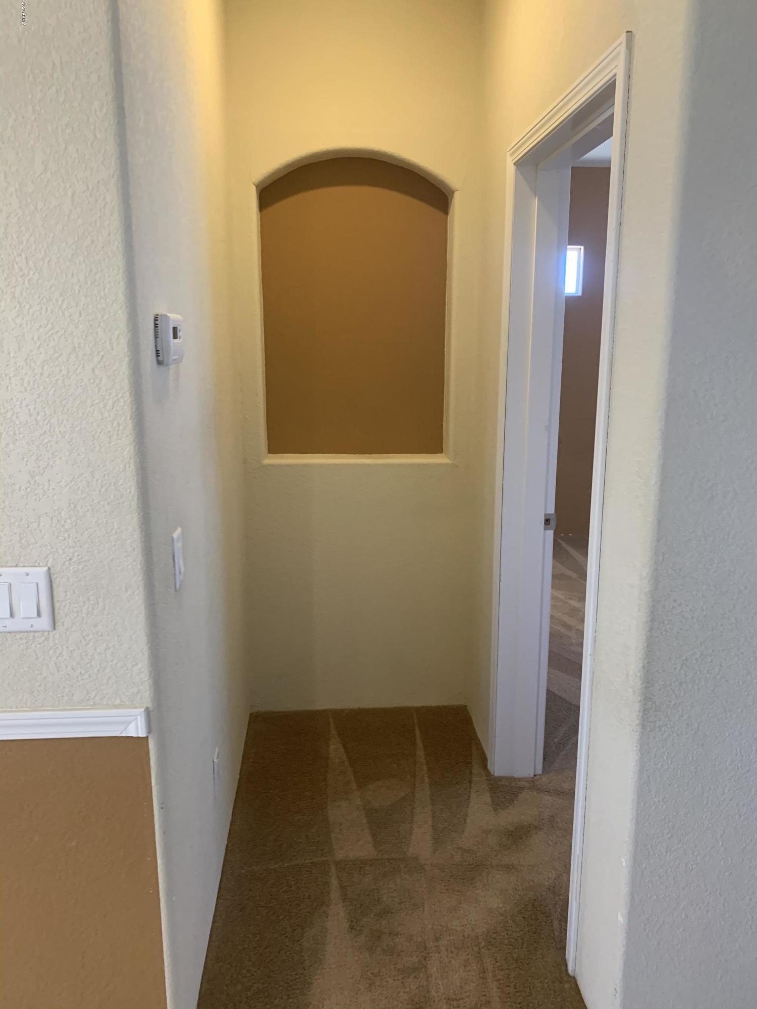 MOUNTAIN MESAS EAST - Residential