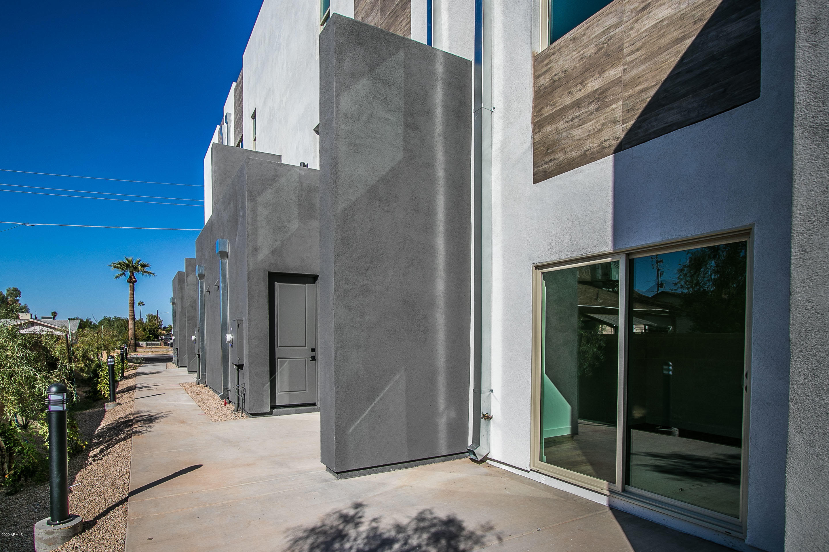 ASHBY ACRES LOTS 1-8 - Residential Income