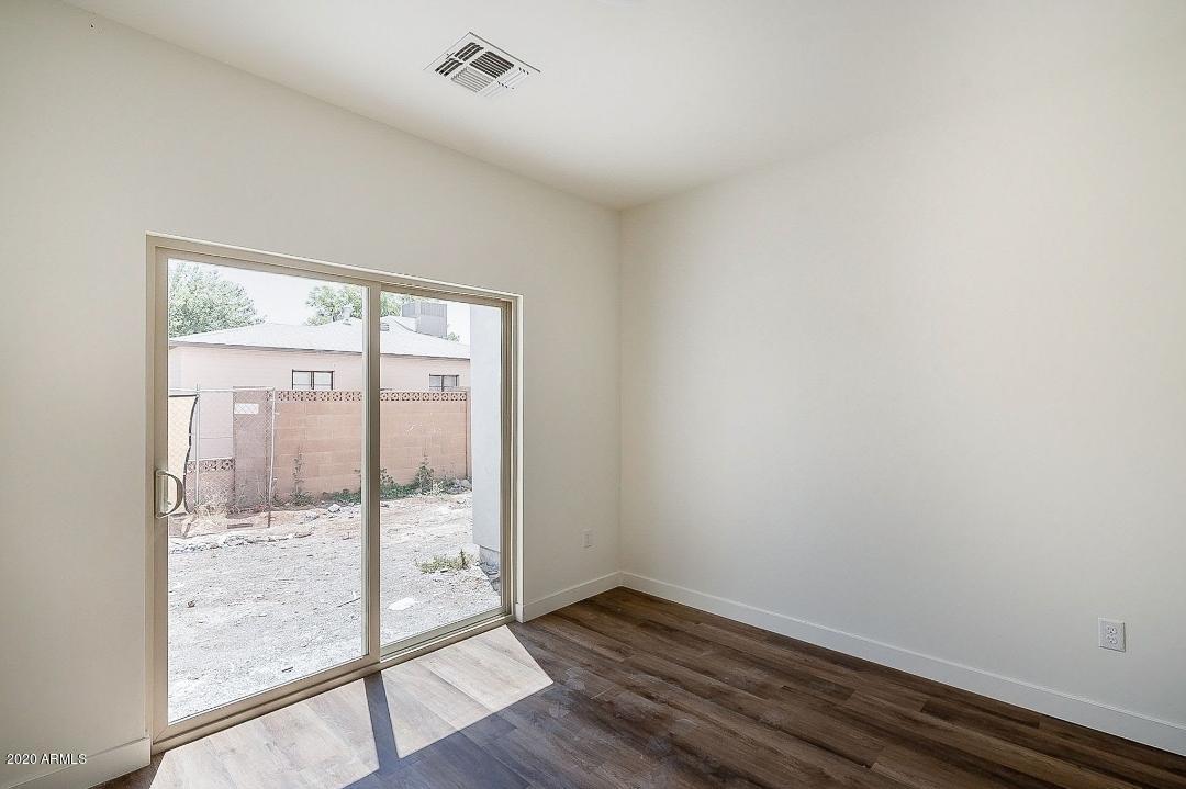 ASHBY ACRES LOTS 1-8 - Residential Income