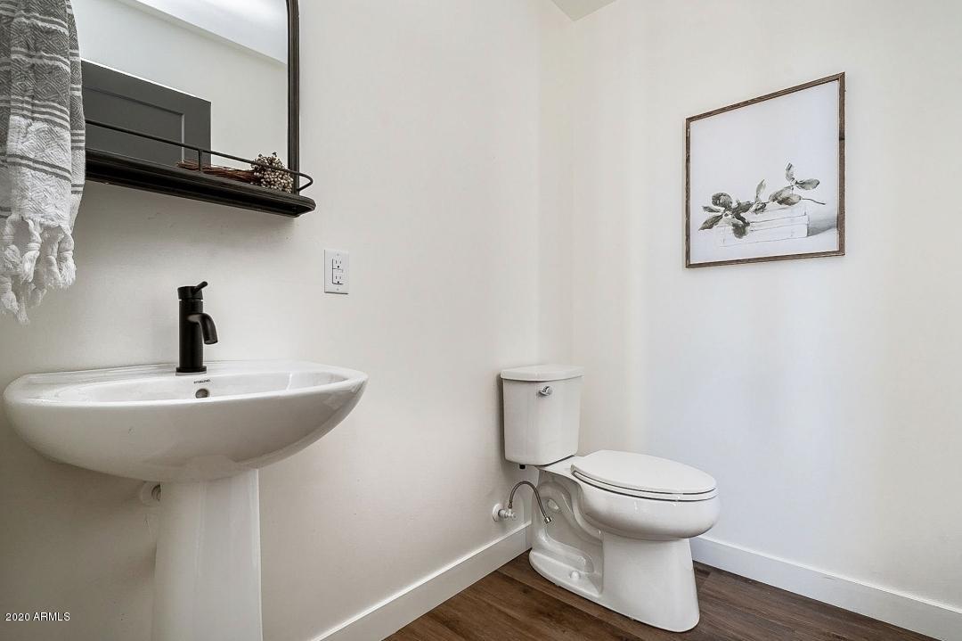 ASHBY ACRES LOTS 1-8 - Residential Income