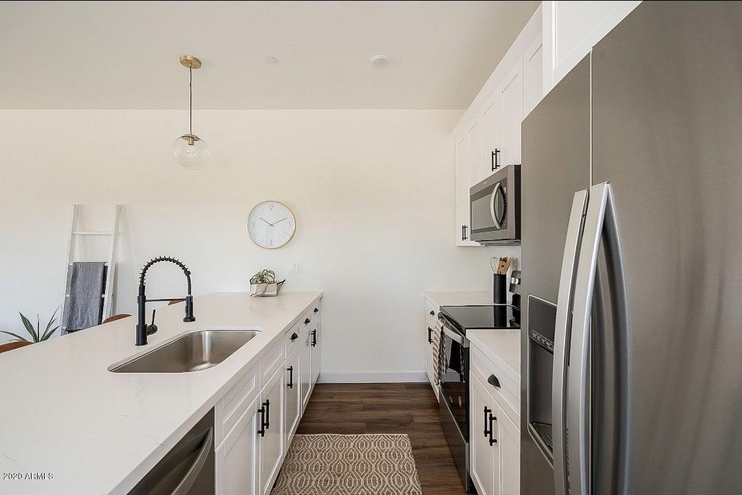 ASHBY ACRES LOTS 1-8 - Residential Income
