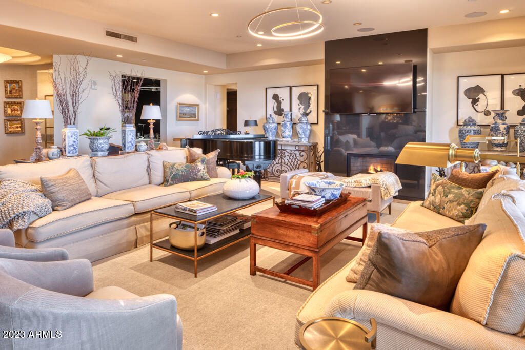 Scottsdale Waterfront - Residential