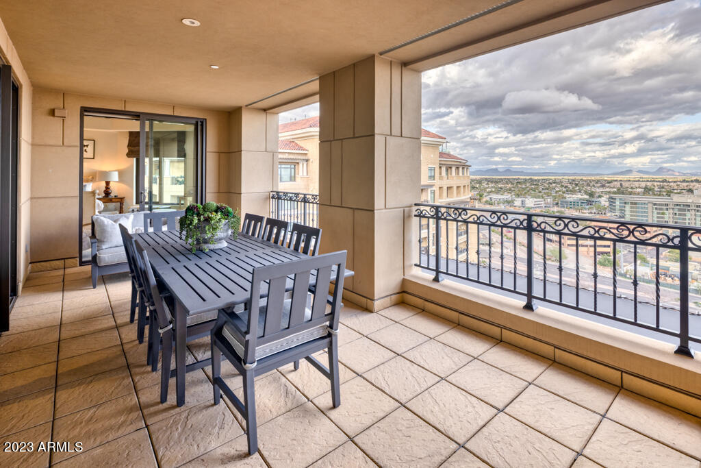 Scottsdale Waterfront - Residential