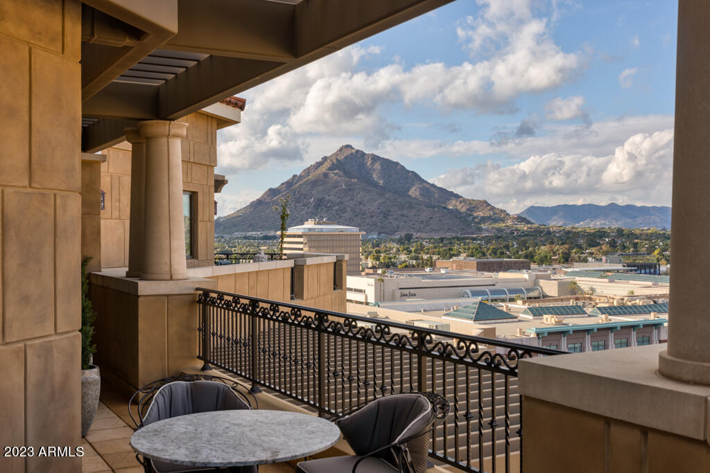 Scottsdale Waterfront - Residential