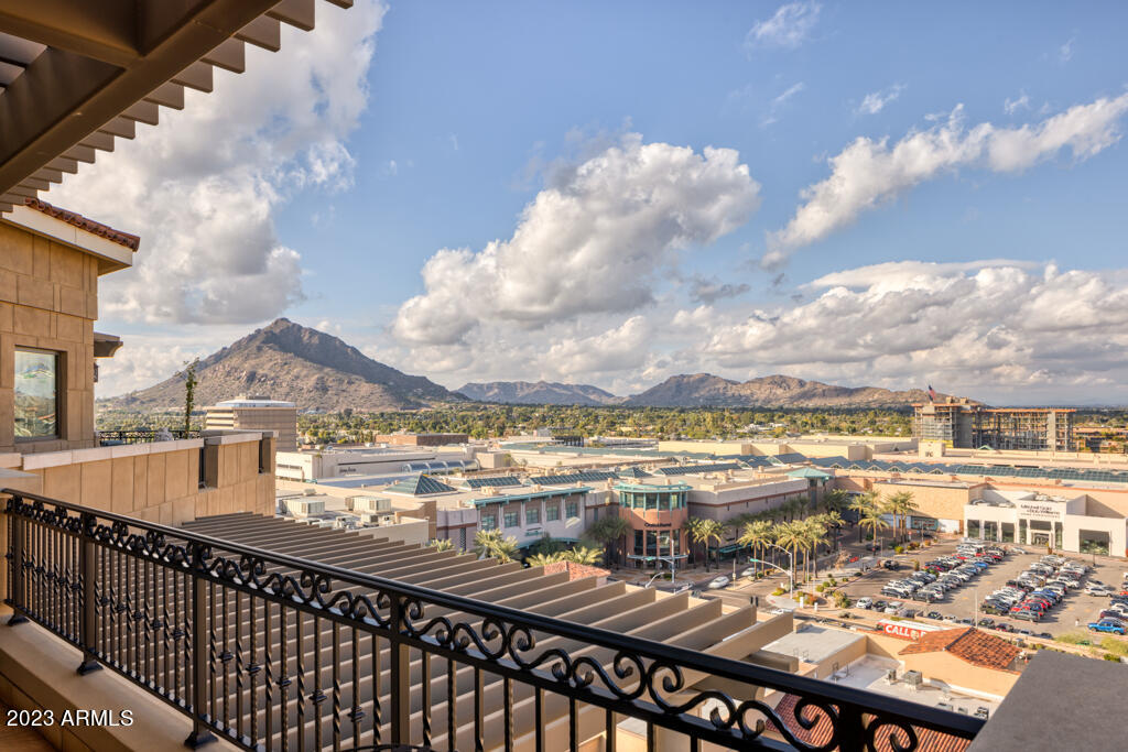 Scottsdale Waterfront - Residential