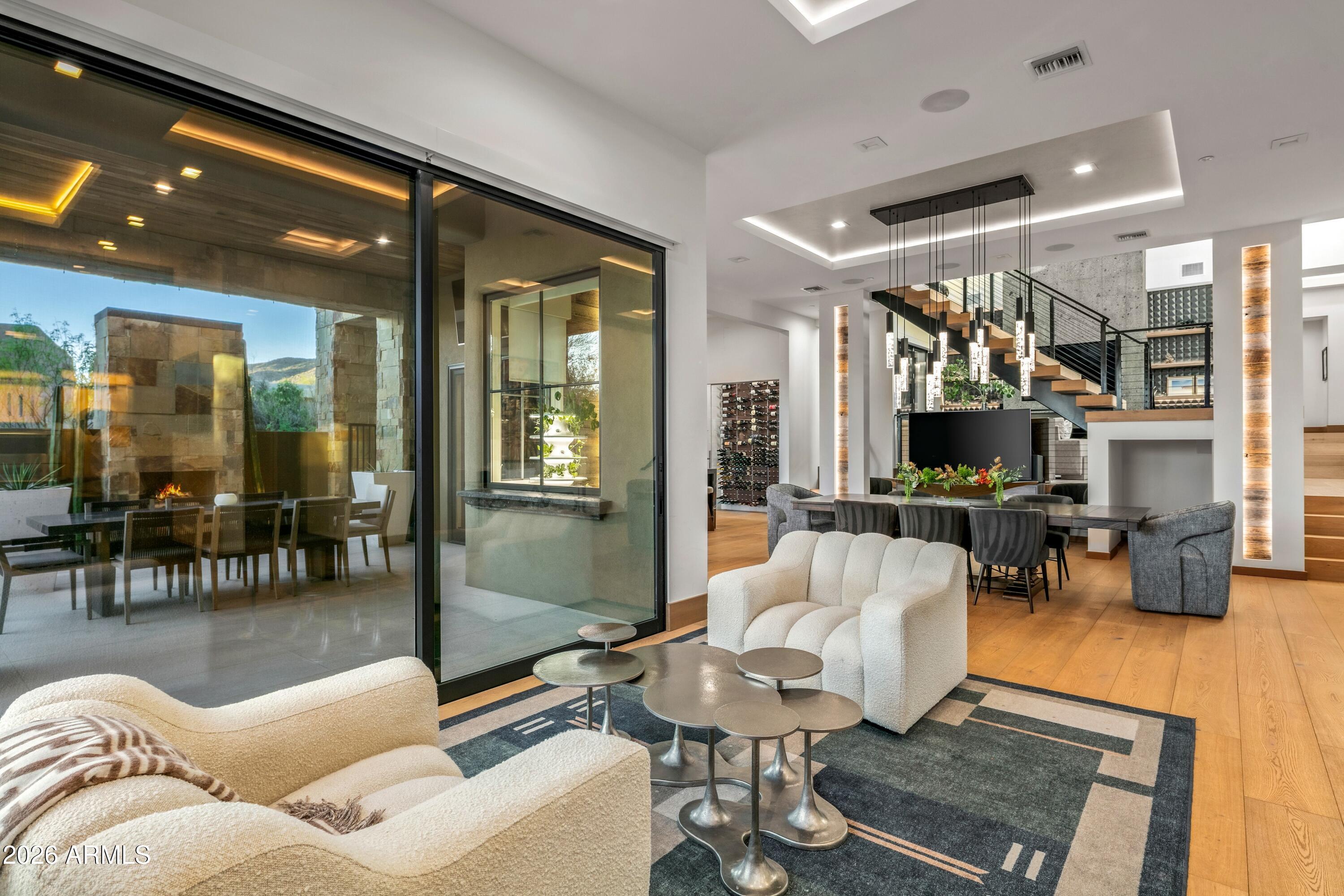 DESERT MOUNTAIN - Residential