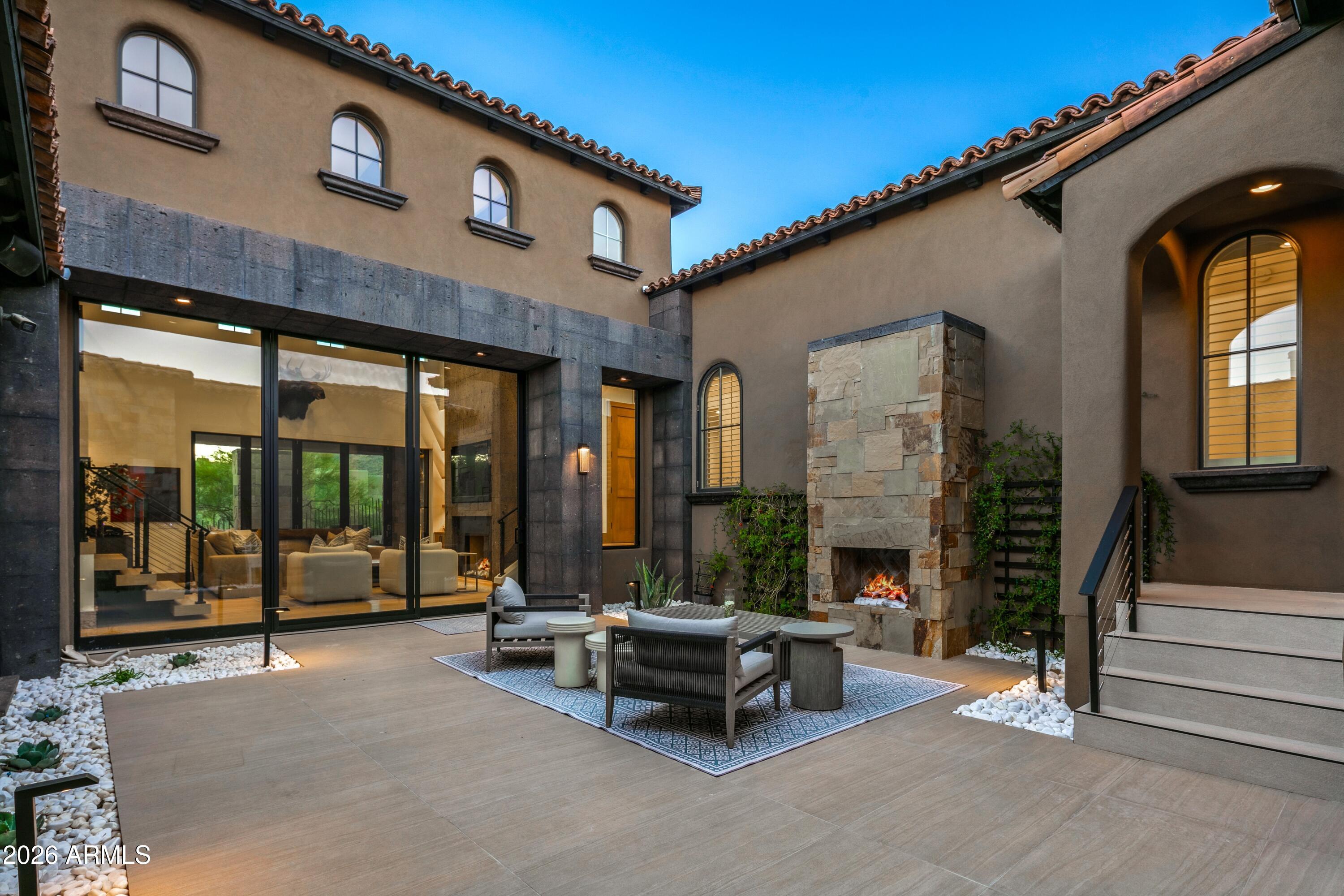 DESERT MOUNTAIN - Residential