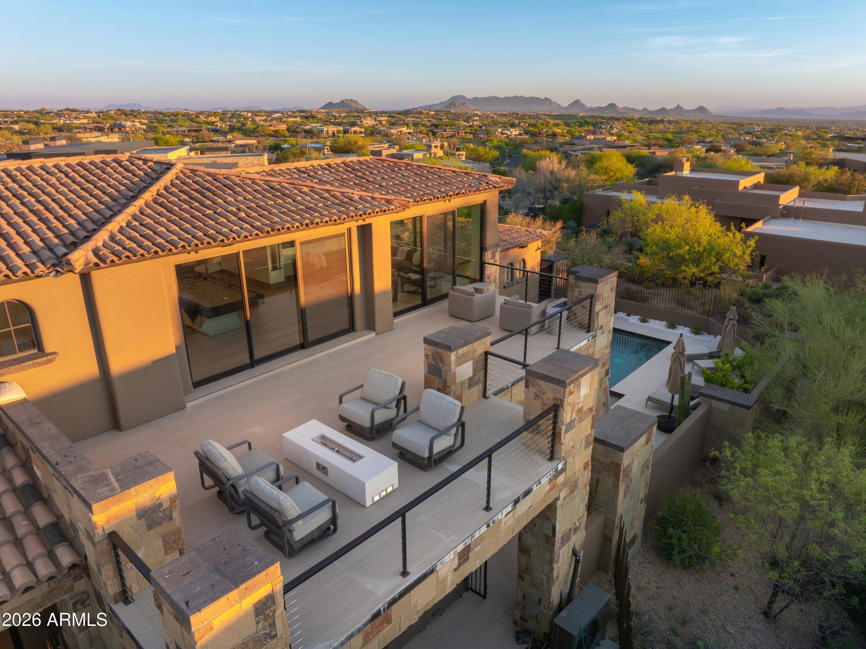 DESERT MOUNTAIN - Residential