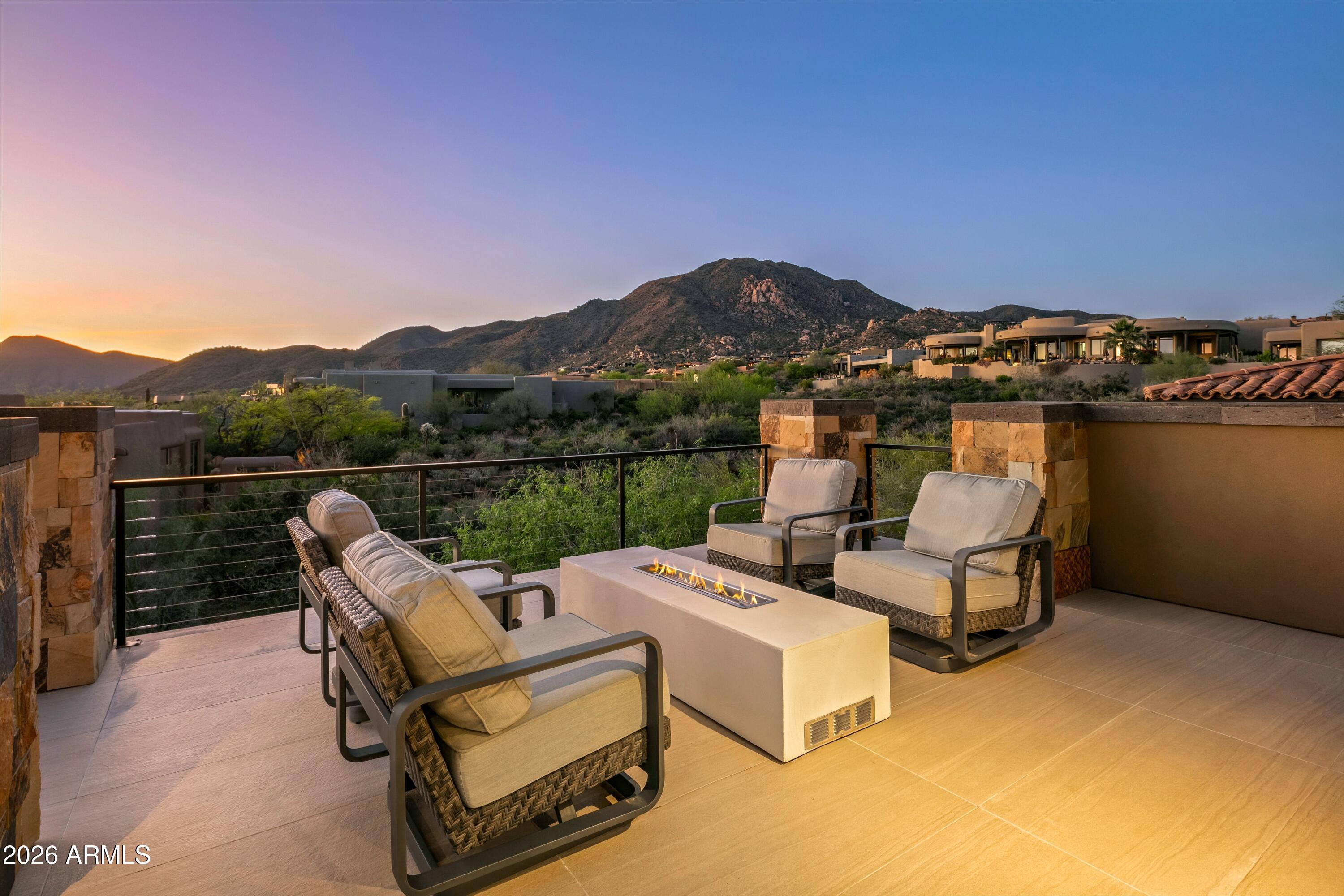 DESERT MOUNTAIN - Residential