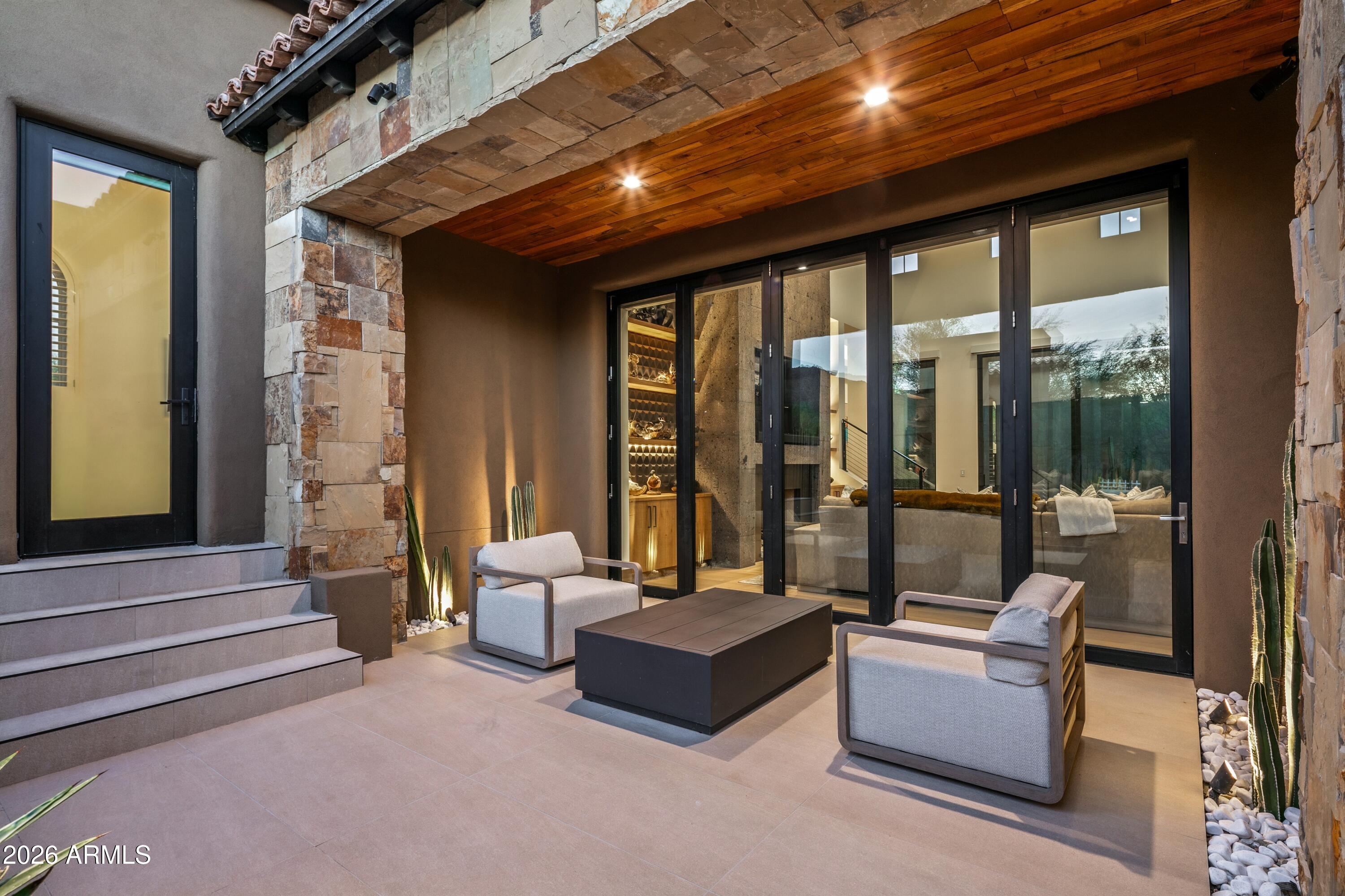 DESERT MOUNTAIN - Residential