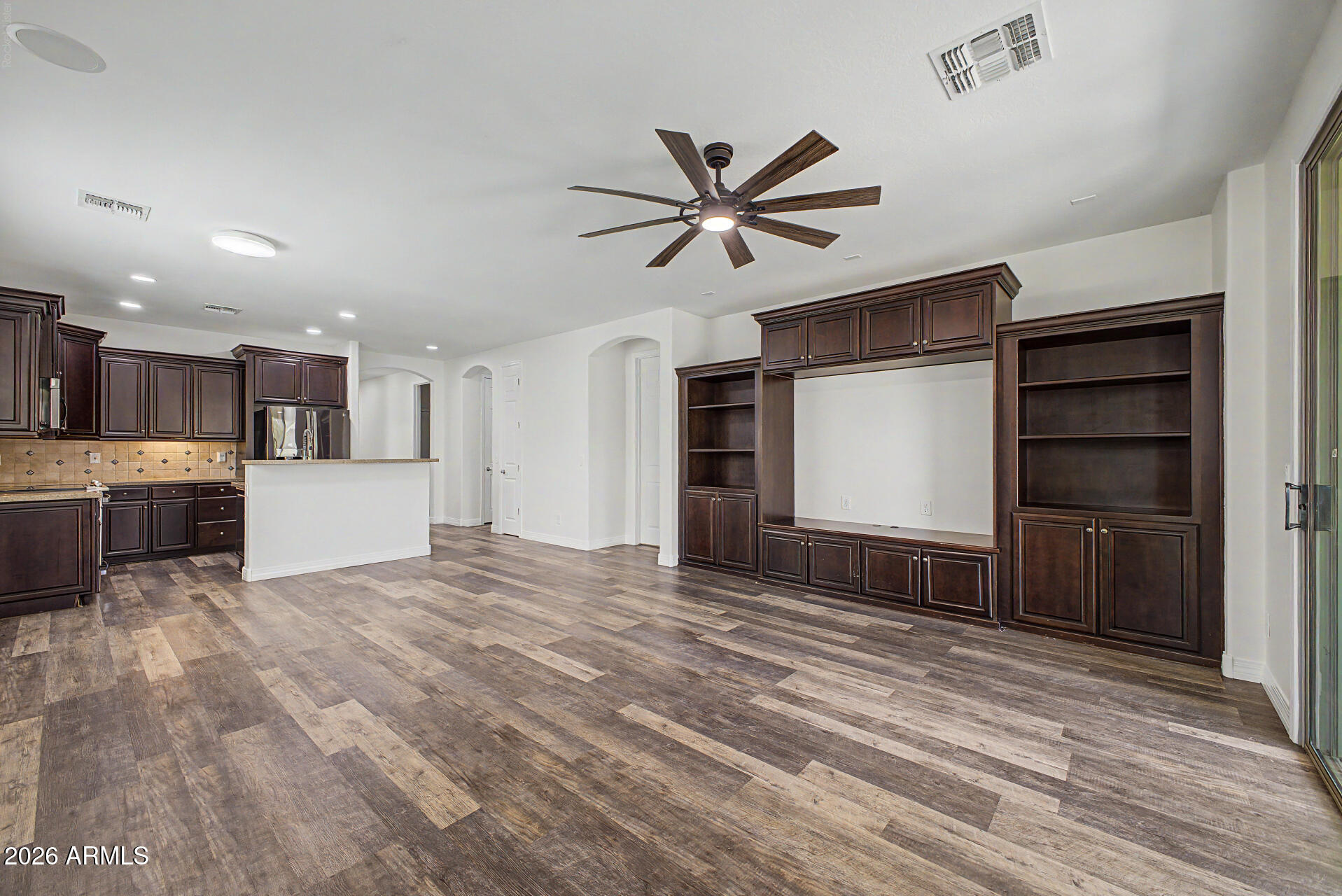SPECTRUM AT VAL VISTA PARCEL 22 - Residential
