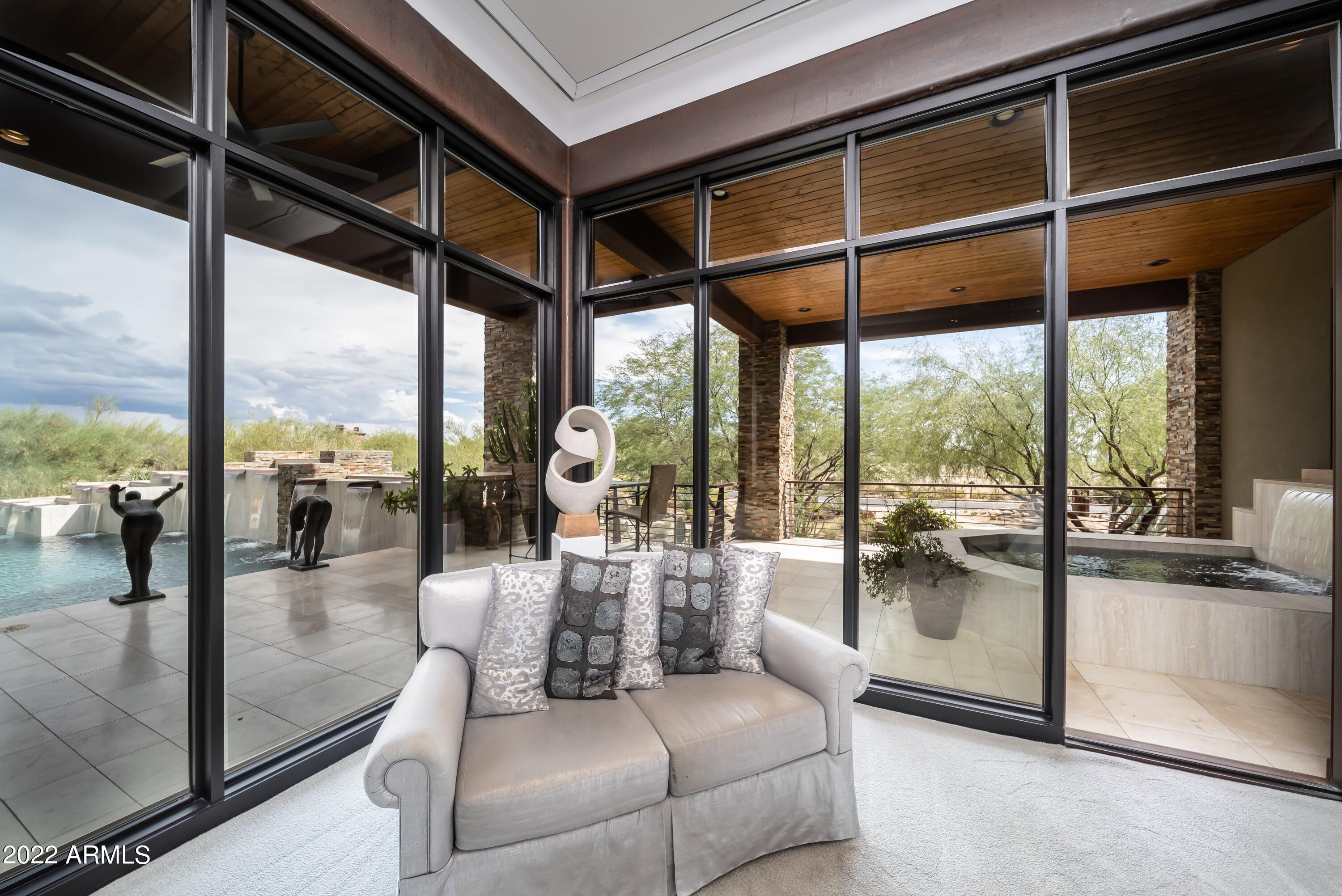 MIRABEL CLUB - Residential