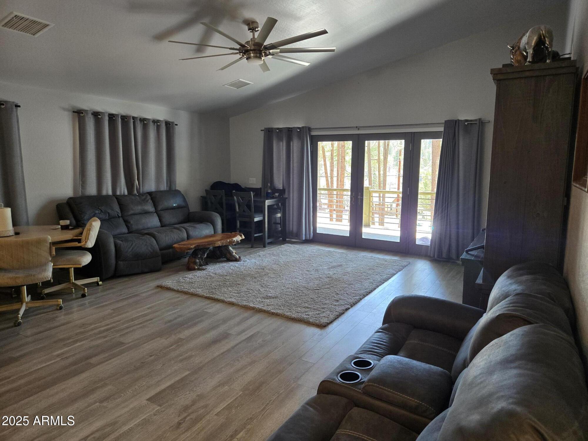 SUMMER HAVEN - Residential