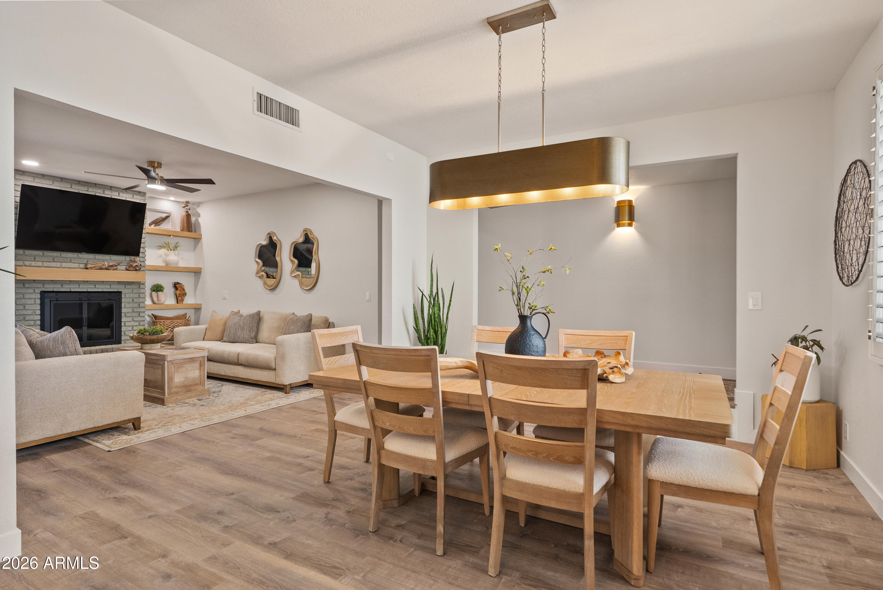 TIERRA ESTE PARK UNIT 4 - Residential