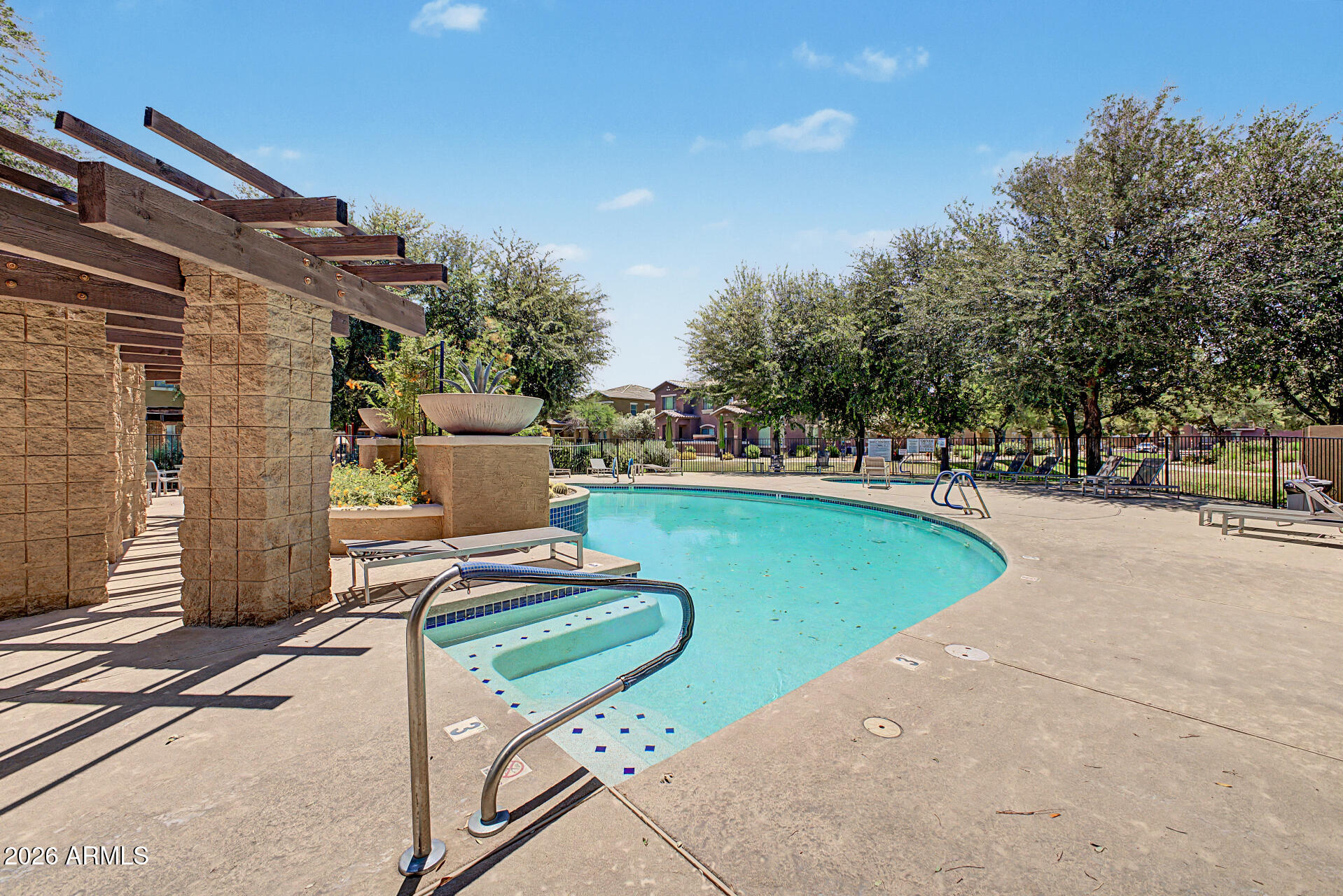 TOWNSQUARE AT SIERRA VERDE CONDOMINIUM - Residential