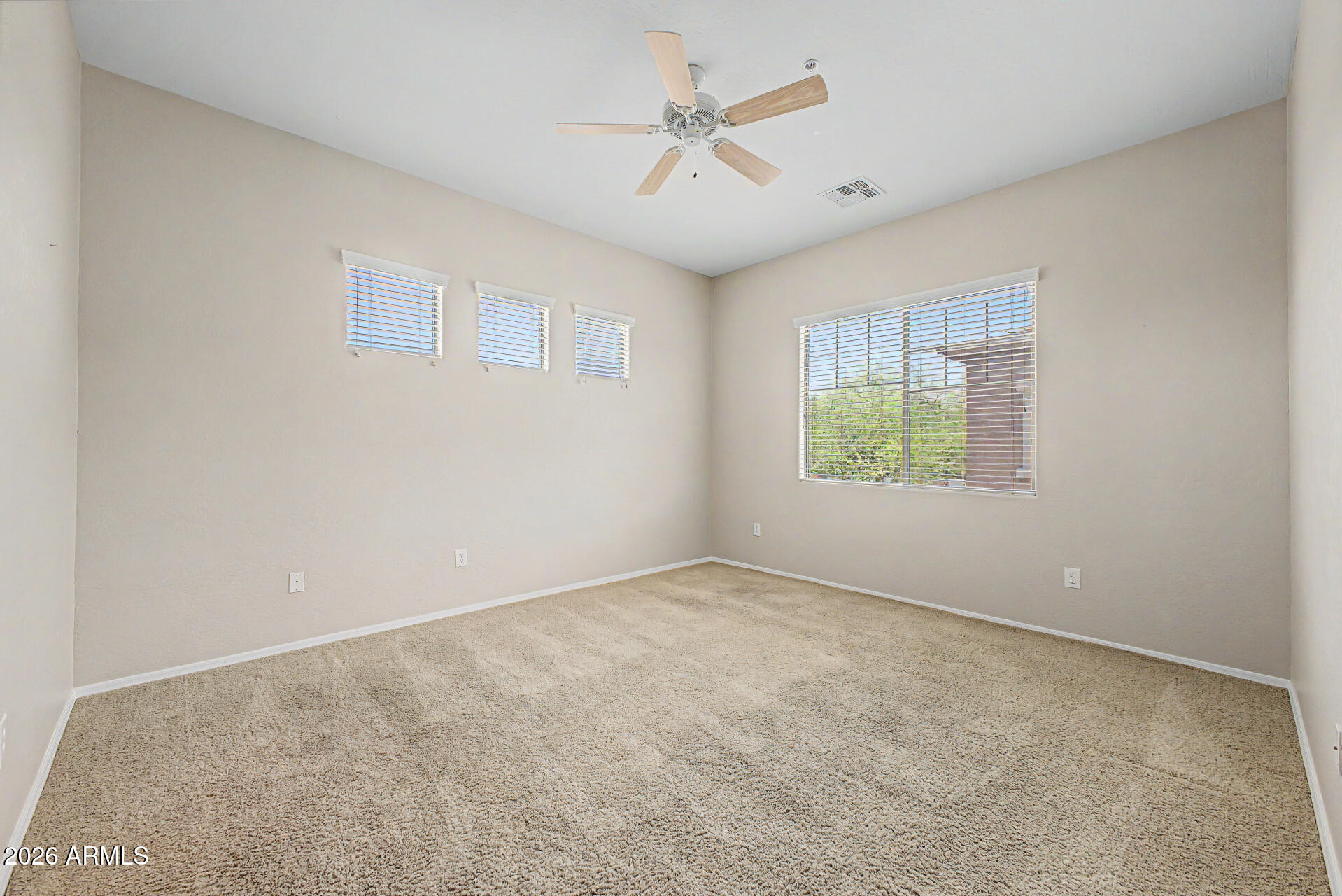 TOWNSQUARE AT SIERRA VERDE CONDOMINIUM - Residential