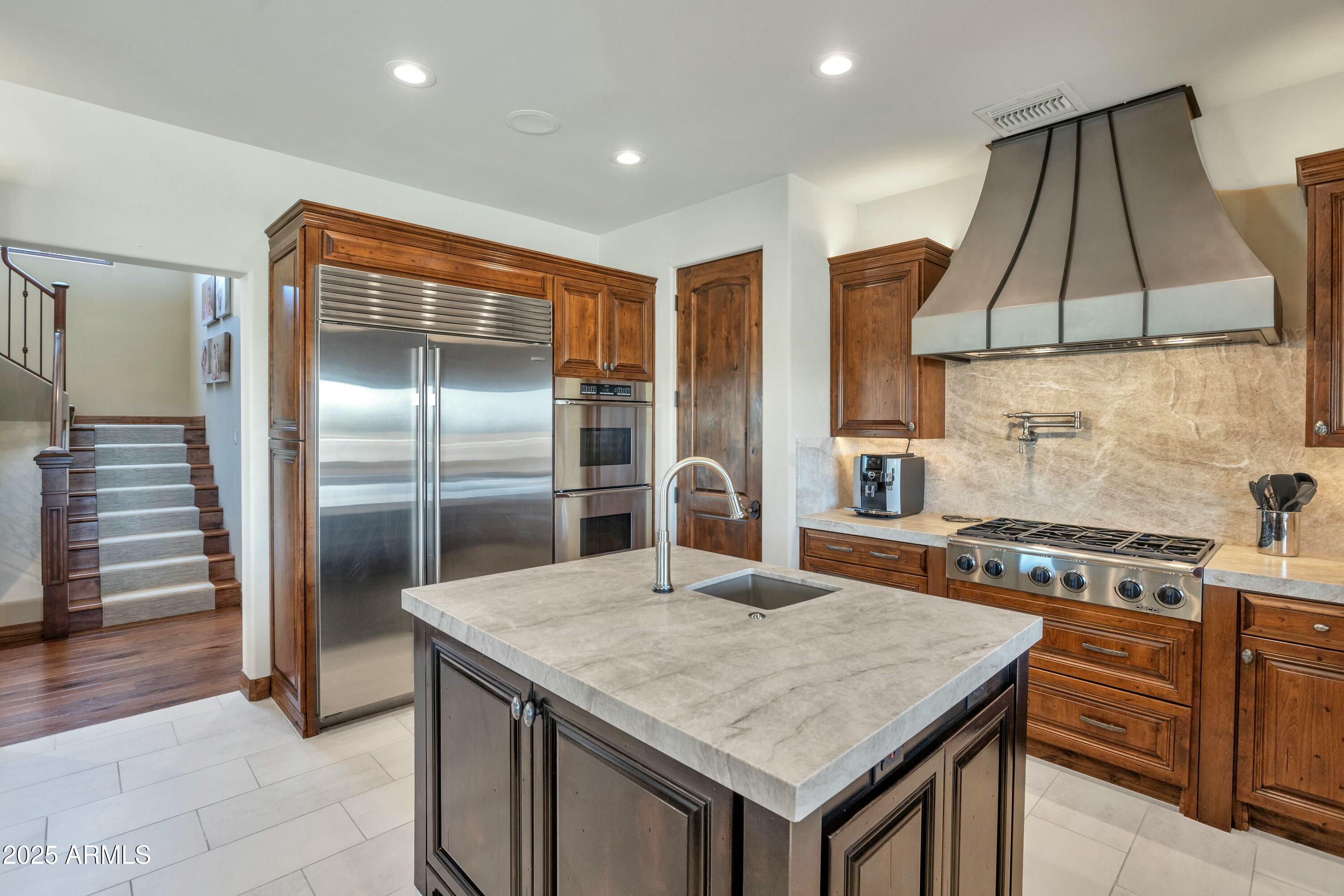 DESERT HIGHLANDS - Residential