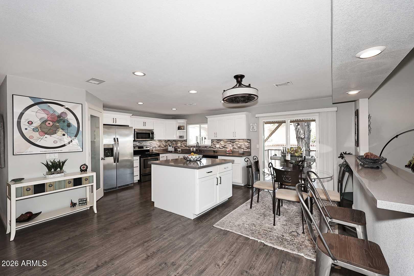 COURTSIDE VILLAS BLOCK 1 LOTS 1 THRU 73 BLOCK 2 LO - Residential
