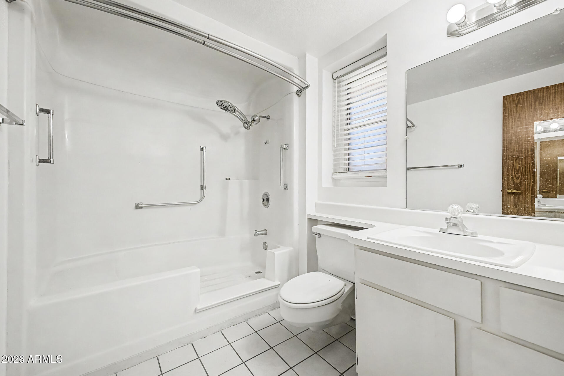 SUN CITY WEST UNIT 1 MCR 200-1 LOT 160 TOG W/UNDIV 1-74 INT IN TR C - Residential