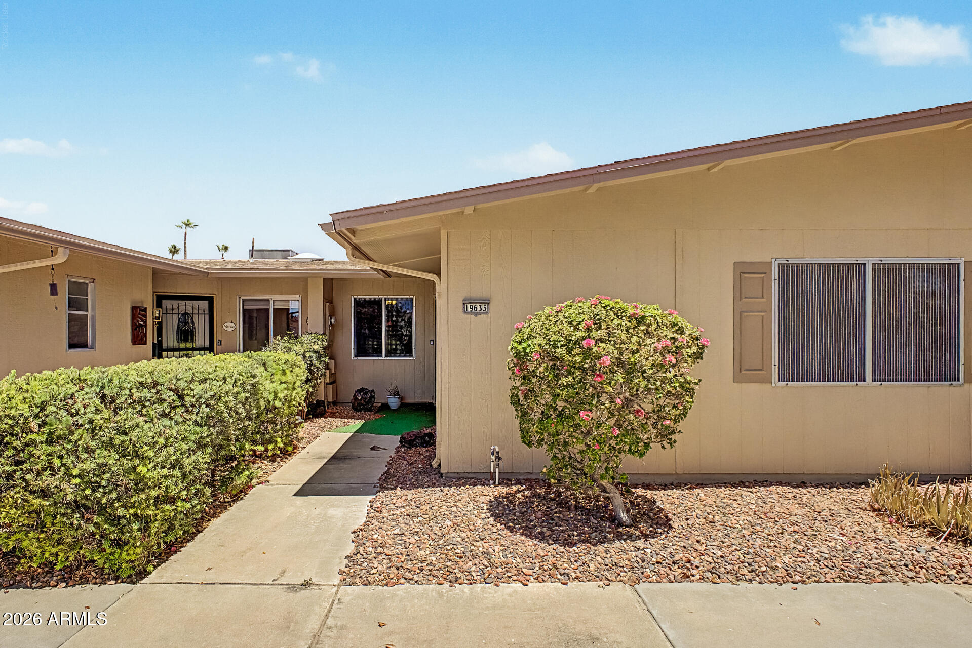 SUN CITY WEST UNIT 1 MCR 200-1 LOT 160 TOG W/UNDIV 1-74 INT IN TR C - Residential