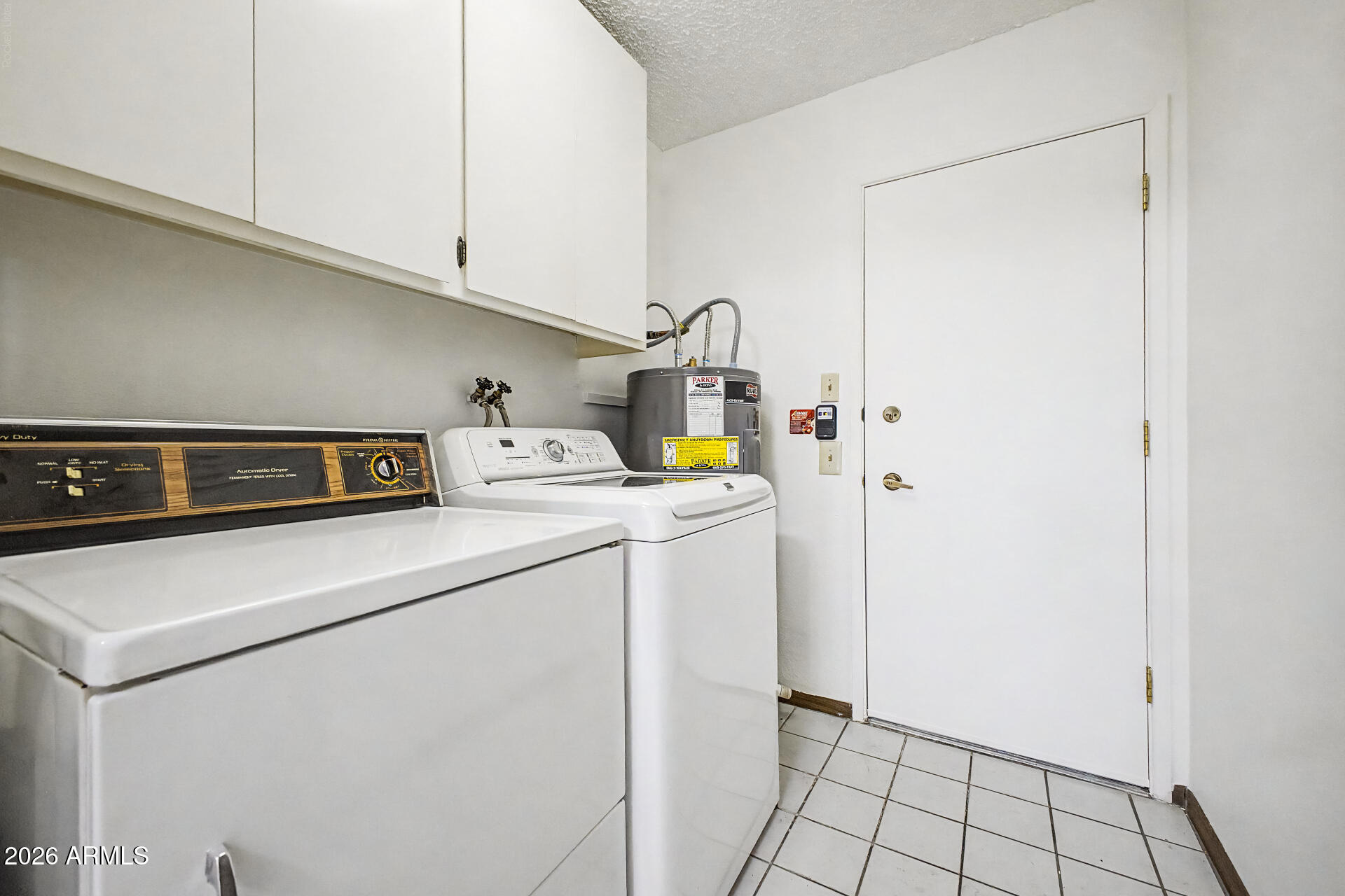 SUN CITY WEST UNIT 1 MCR 200-1 LOT 160 TOG W/UNDIV 1-74 INT IN TR C - Residential