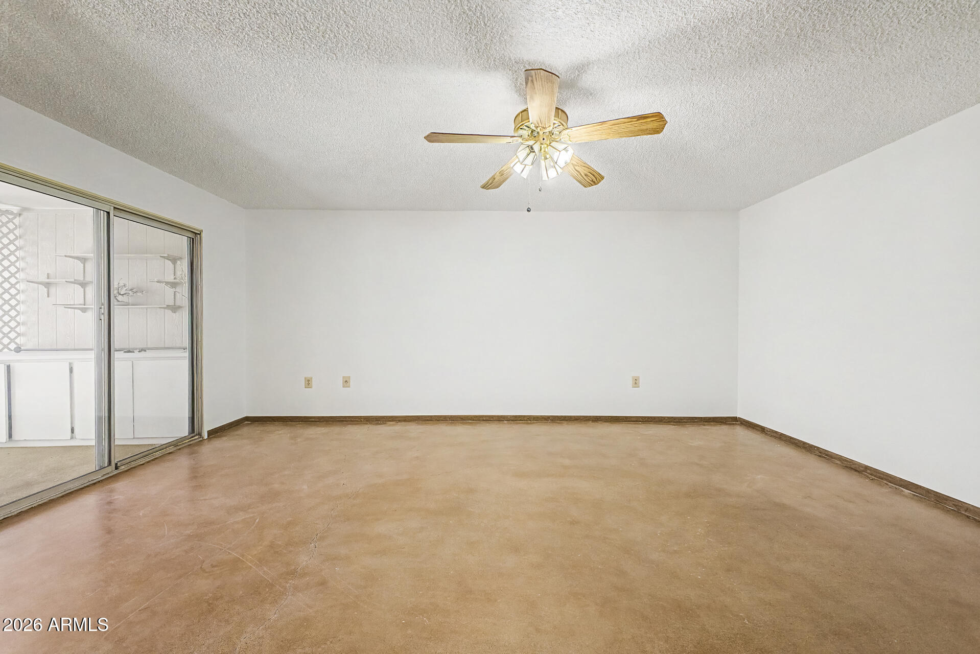 SUN CITY WEST UNIT 1 MCR 200-1 LOT 160 TOG W/UNDIV 1-74 INT IN TR C - Residential