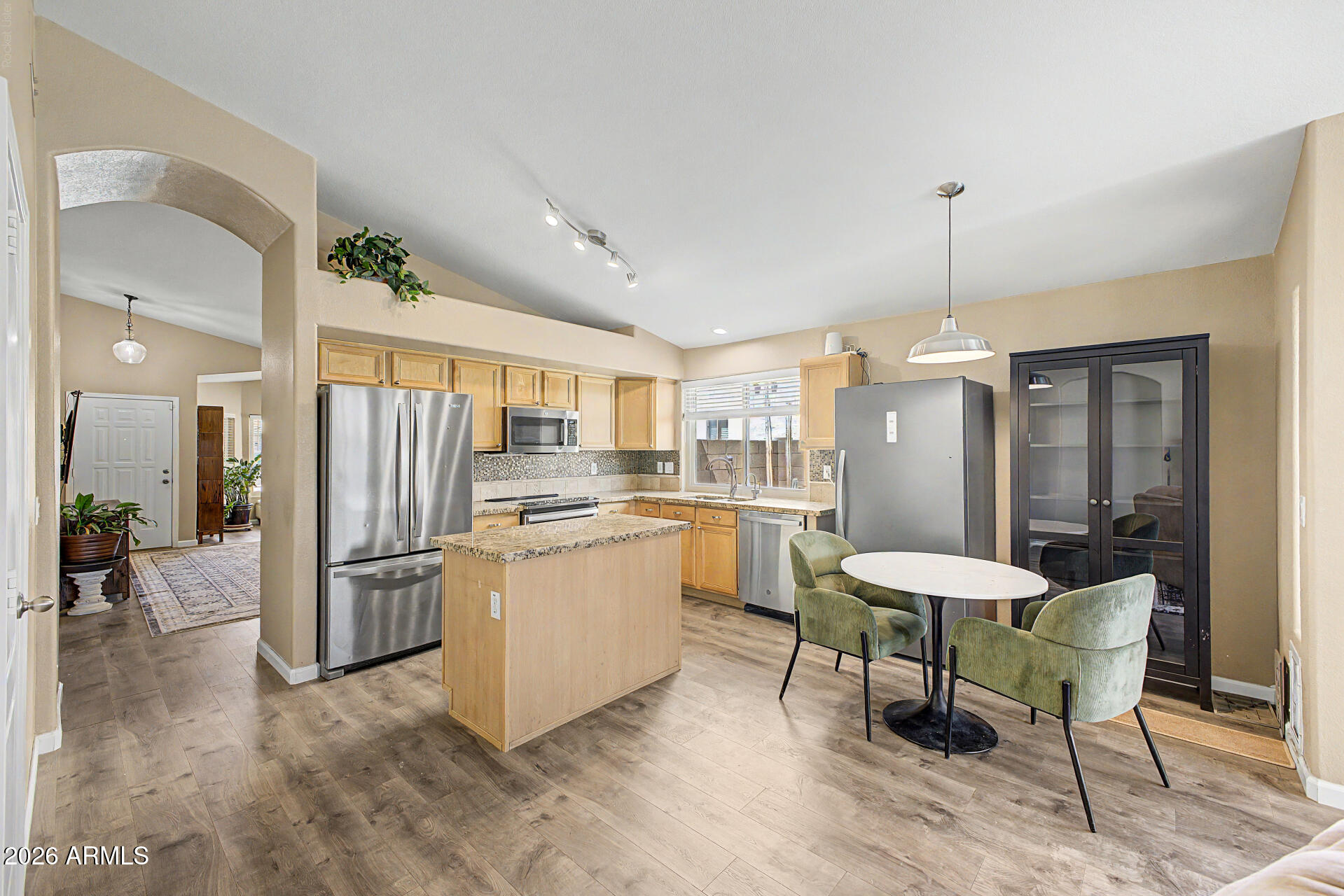 CANYON TRAILS - Residential