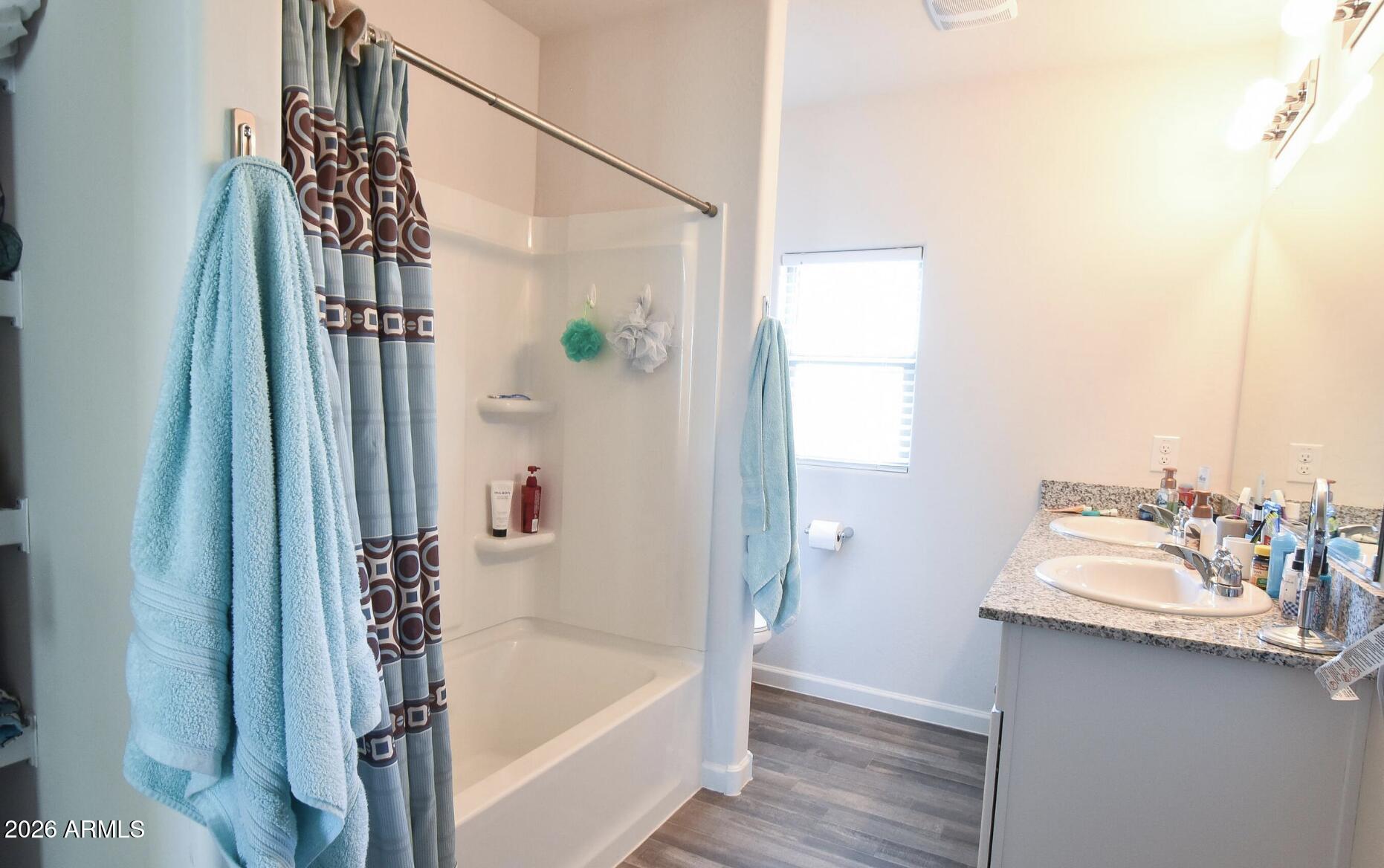 DOMINION CREEK - Residential Lease