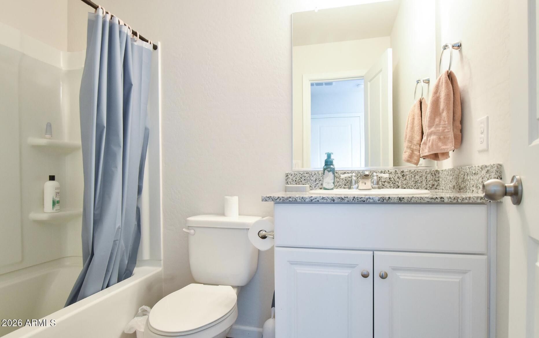 DOMINION CREEK - Residential Lease