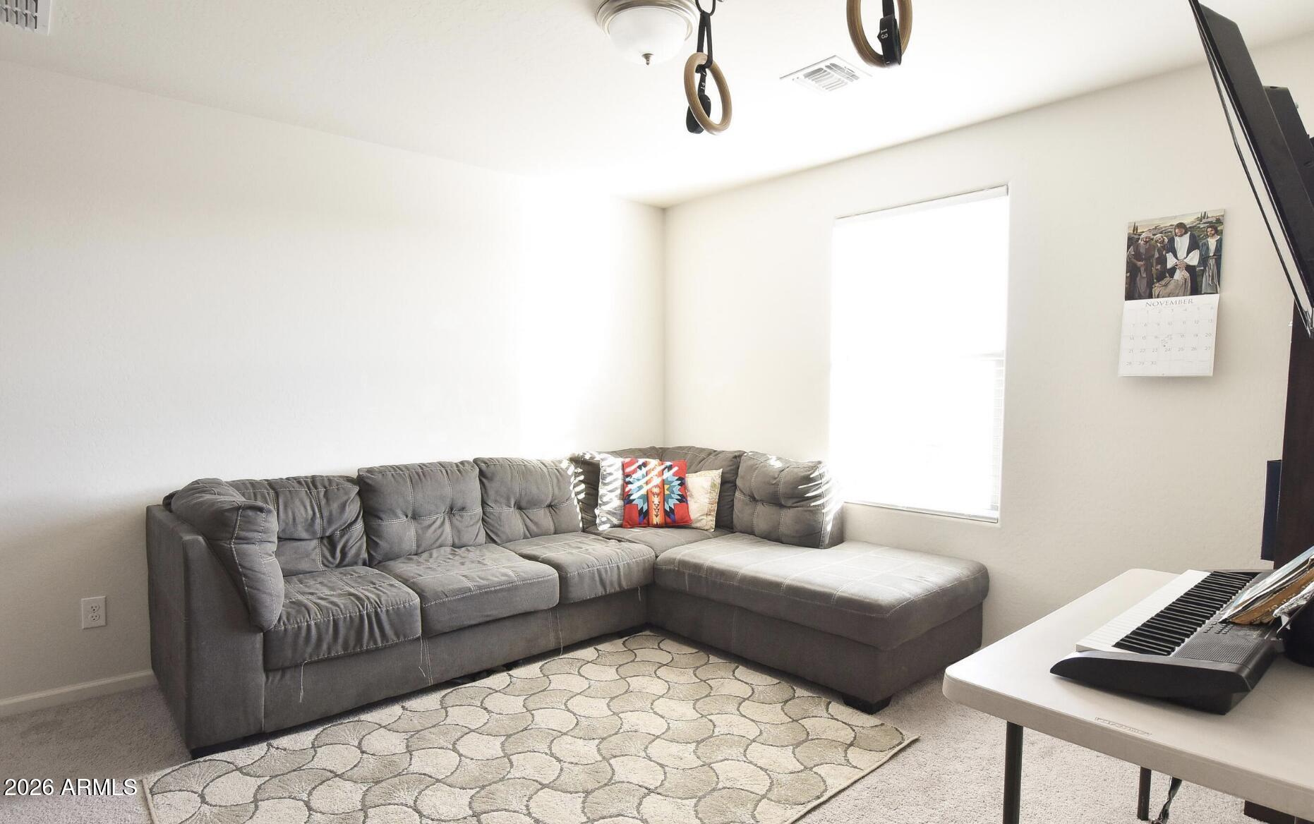 DOMINION CREEK - Residential Lease