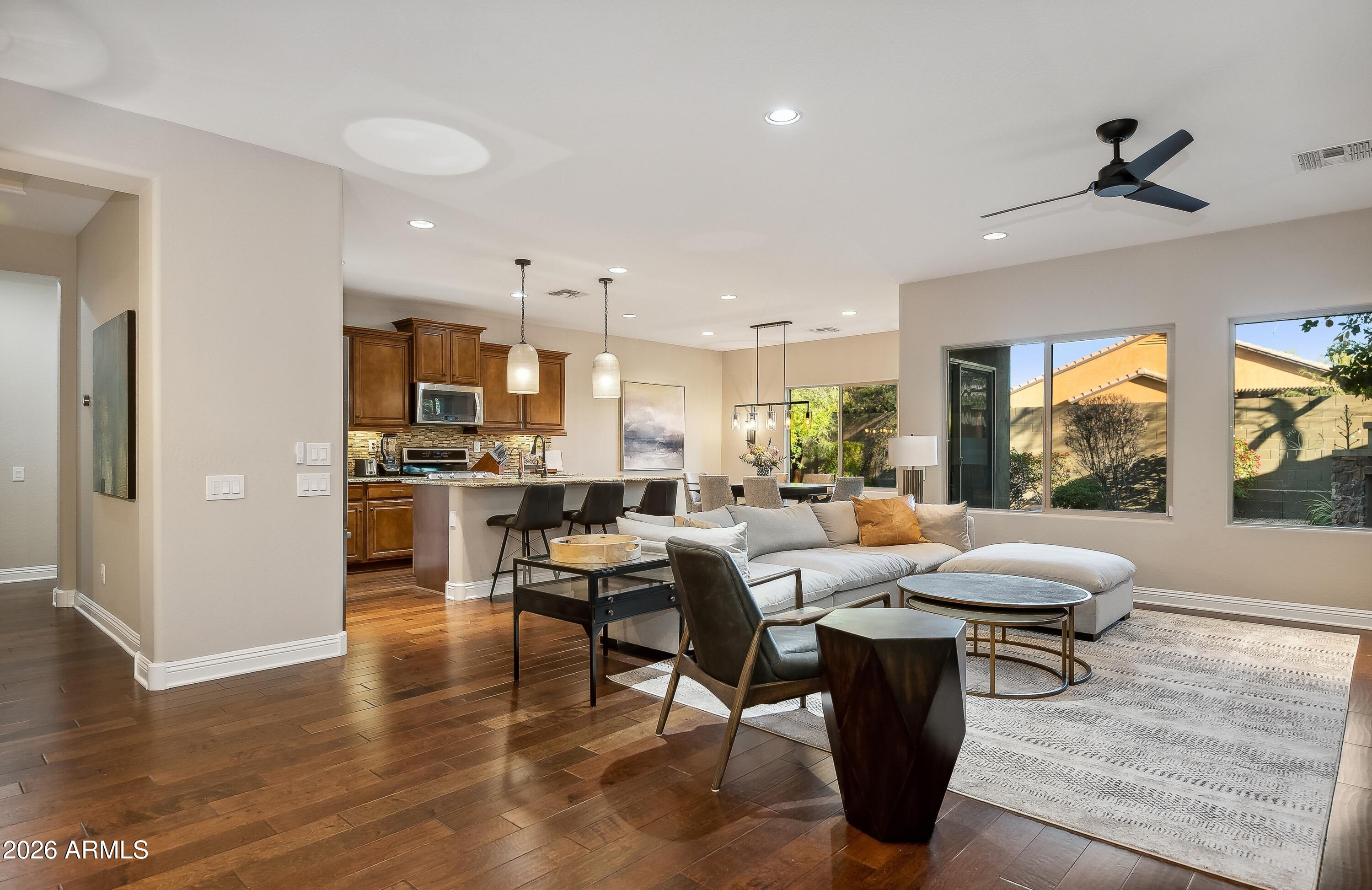 DESERT RIDGE SUPERBLOCK 11 PARCEL 3 - Residential