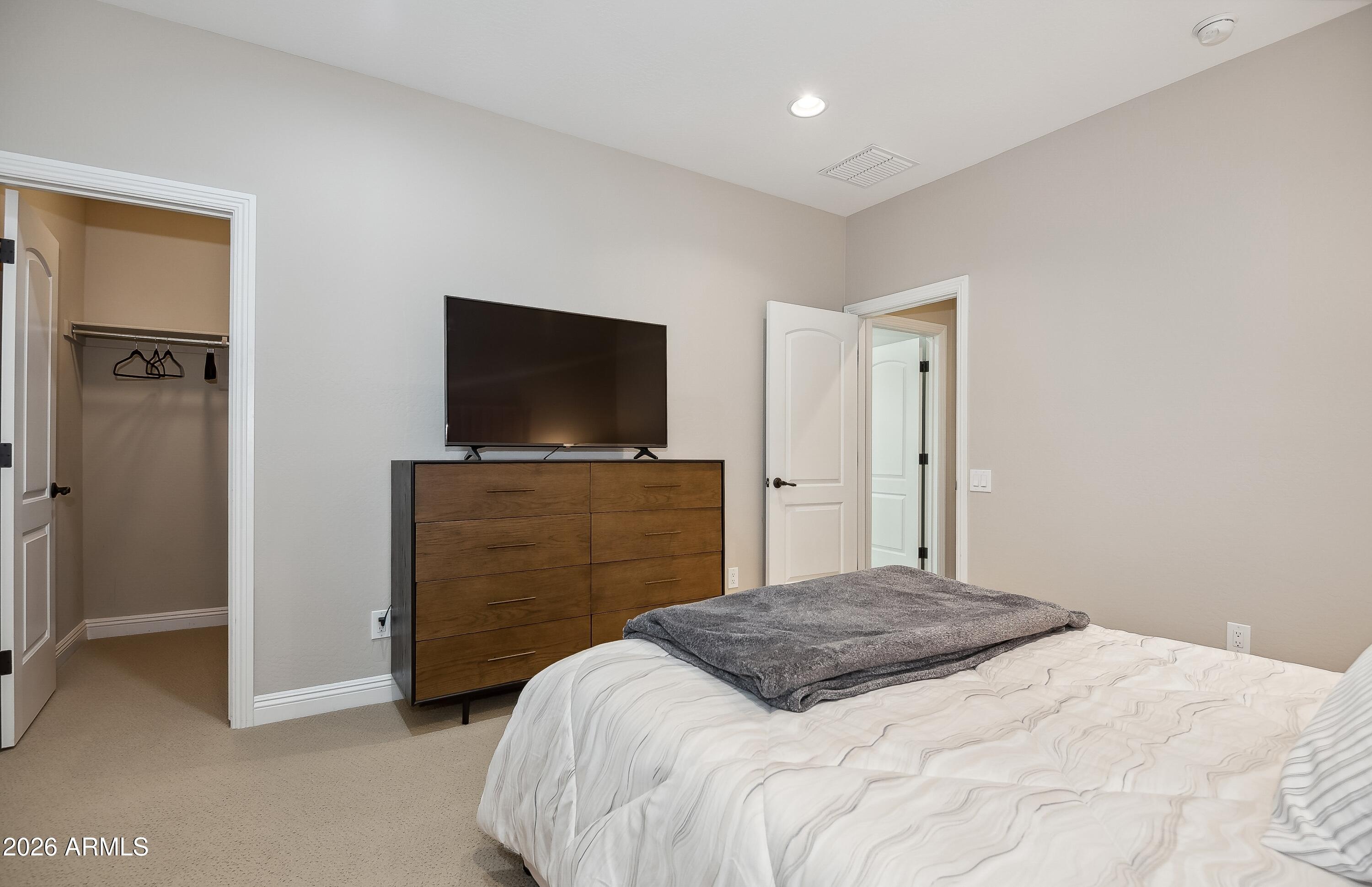 DESERT RIDGE SUPERBLOCK 11 PARCEL 3 - Residential
