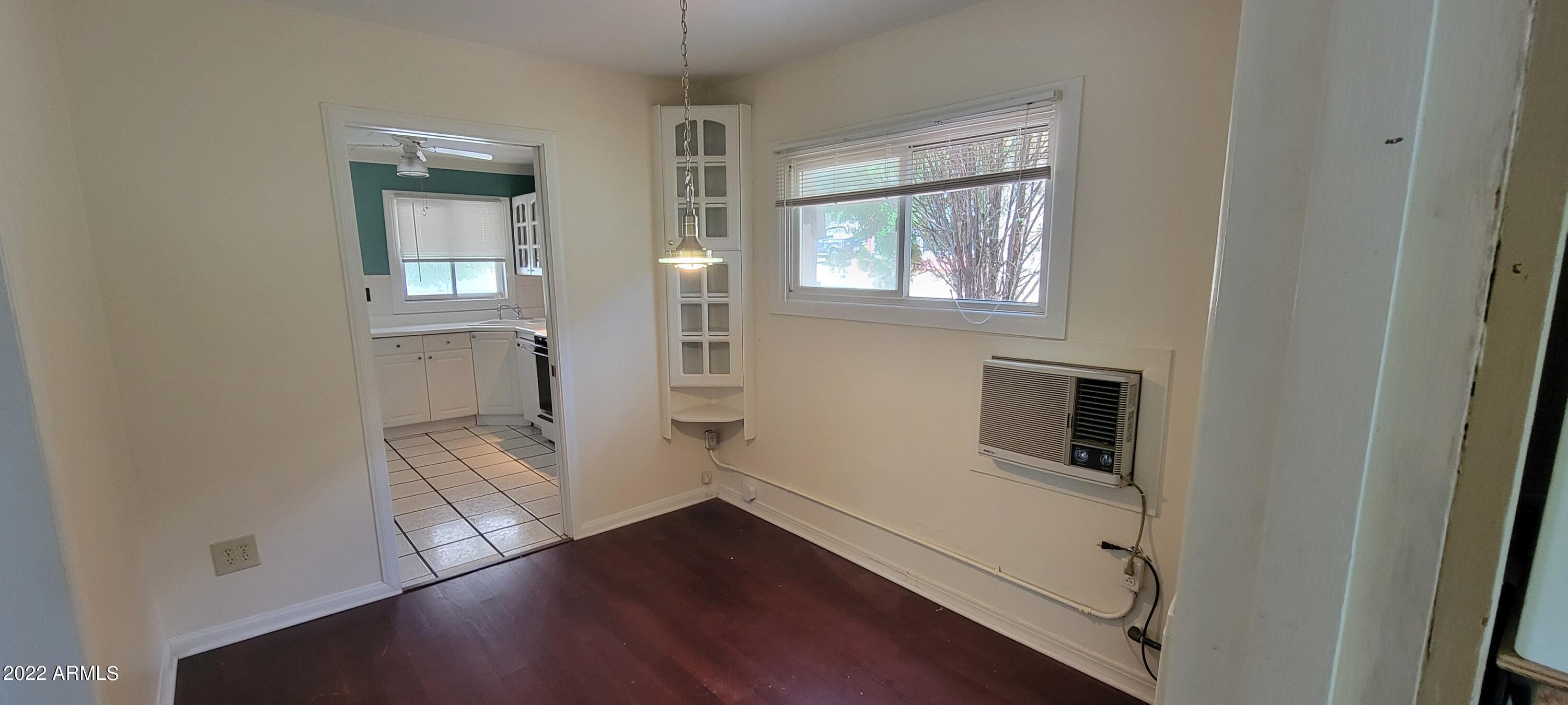 SUNSET ACRES - Residential