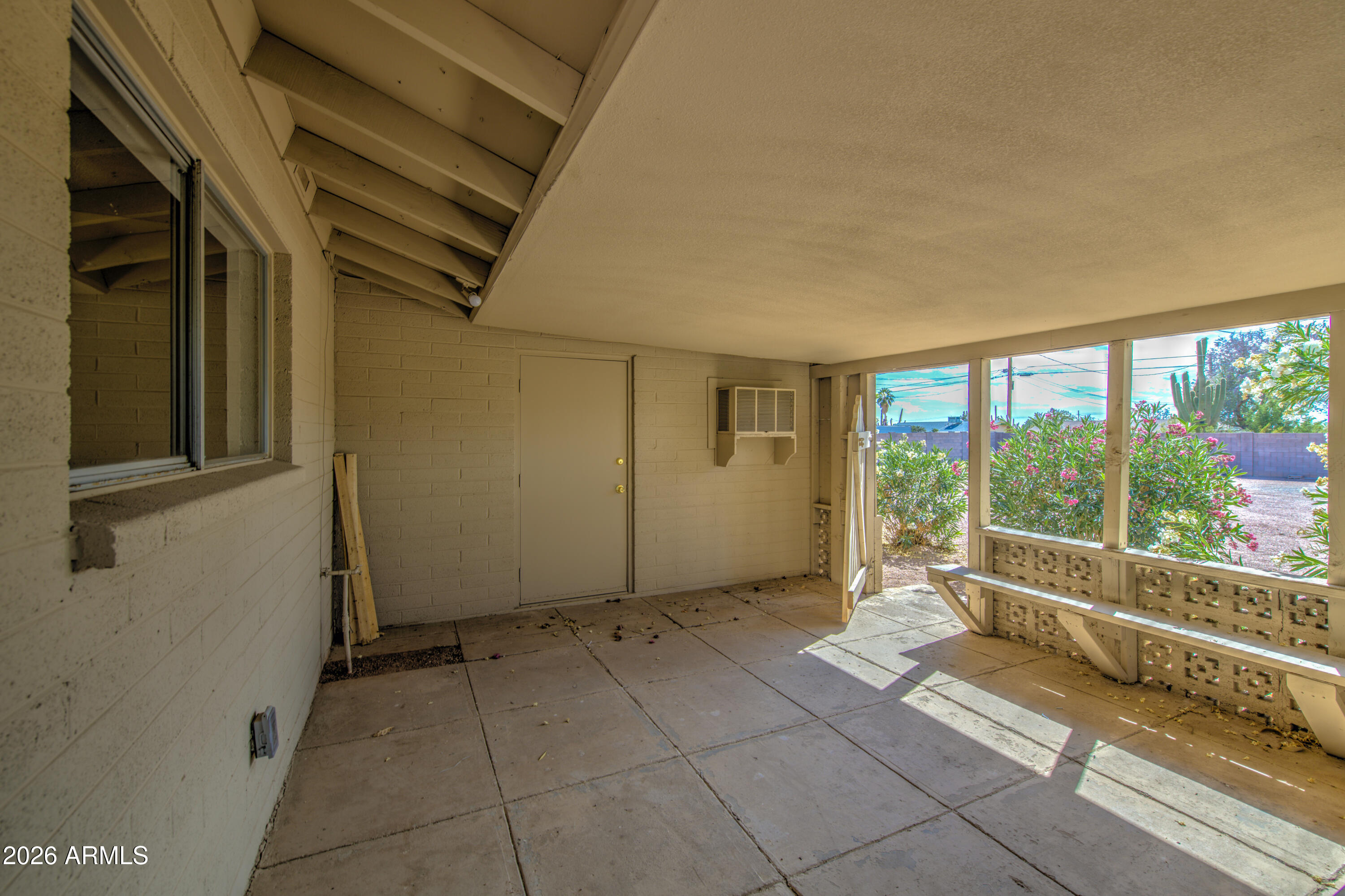 APACHE HOMES - Residential
