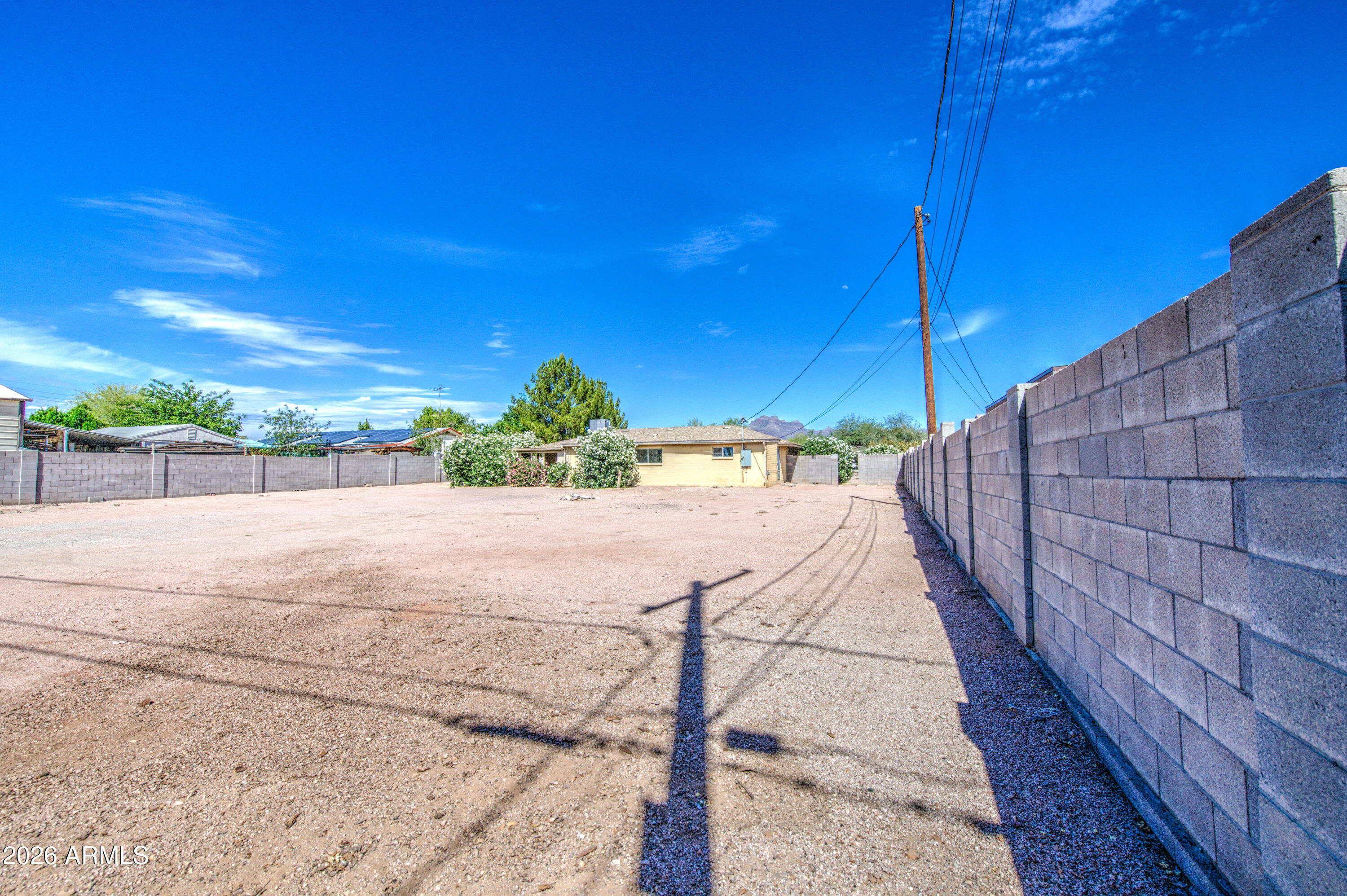 APACHE HOMES - Residential