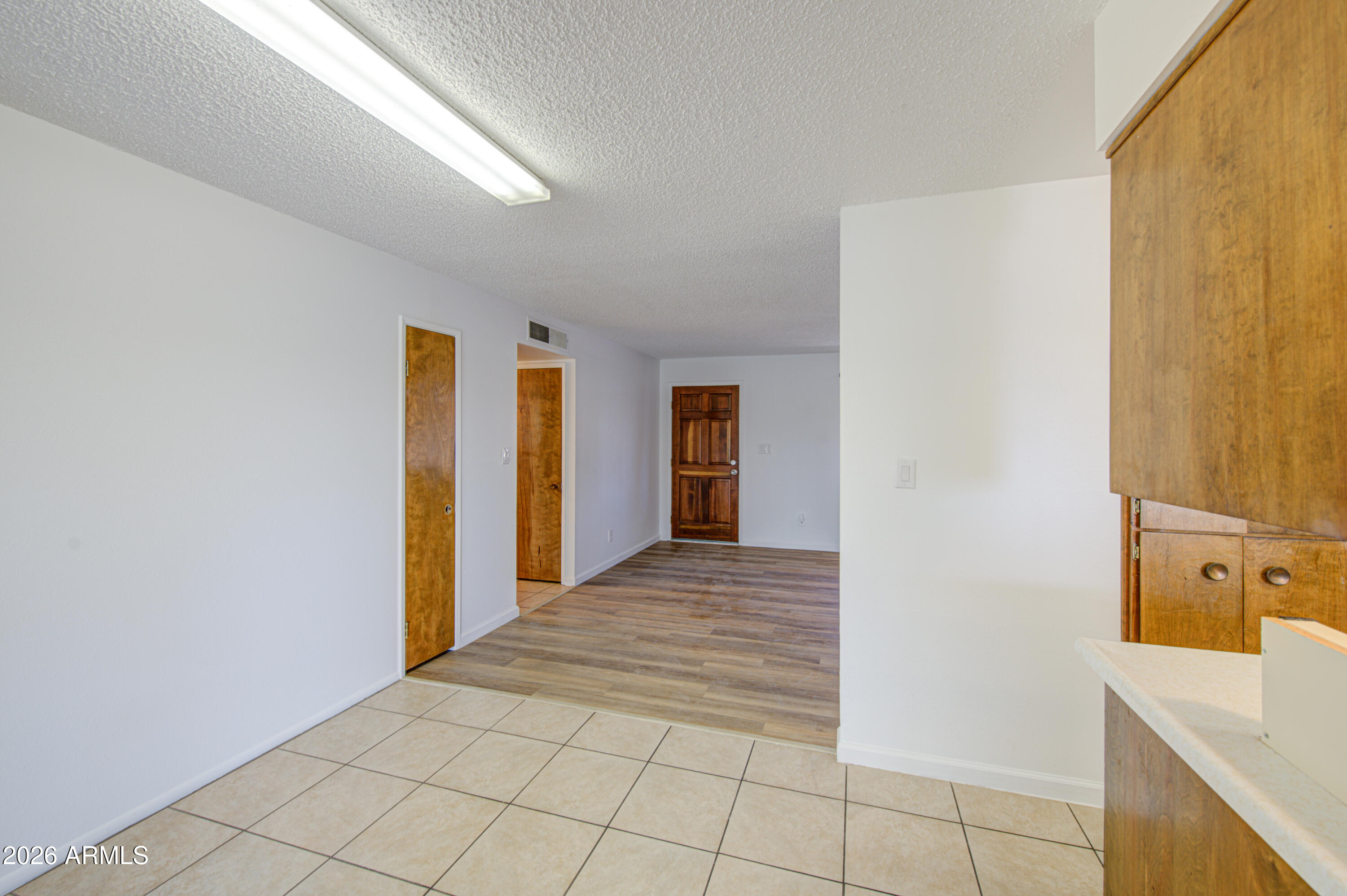 APACHE HOMES - Residential