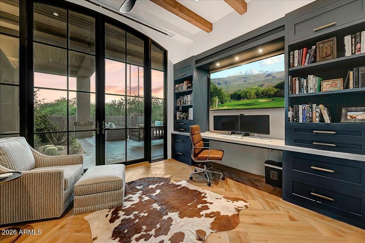 DESERT MOUNTAIN - Residential