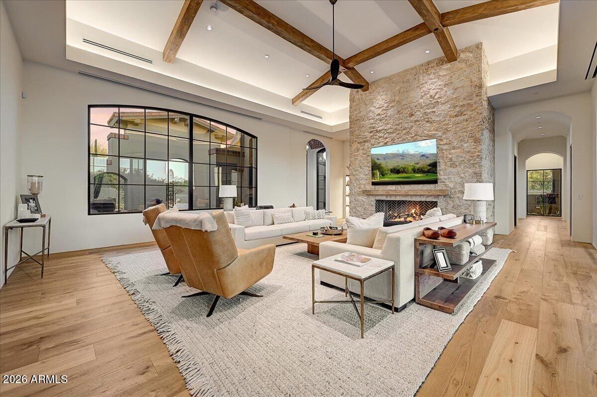 DESERT MOUNTAIN - Residential