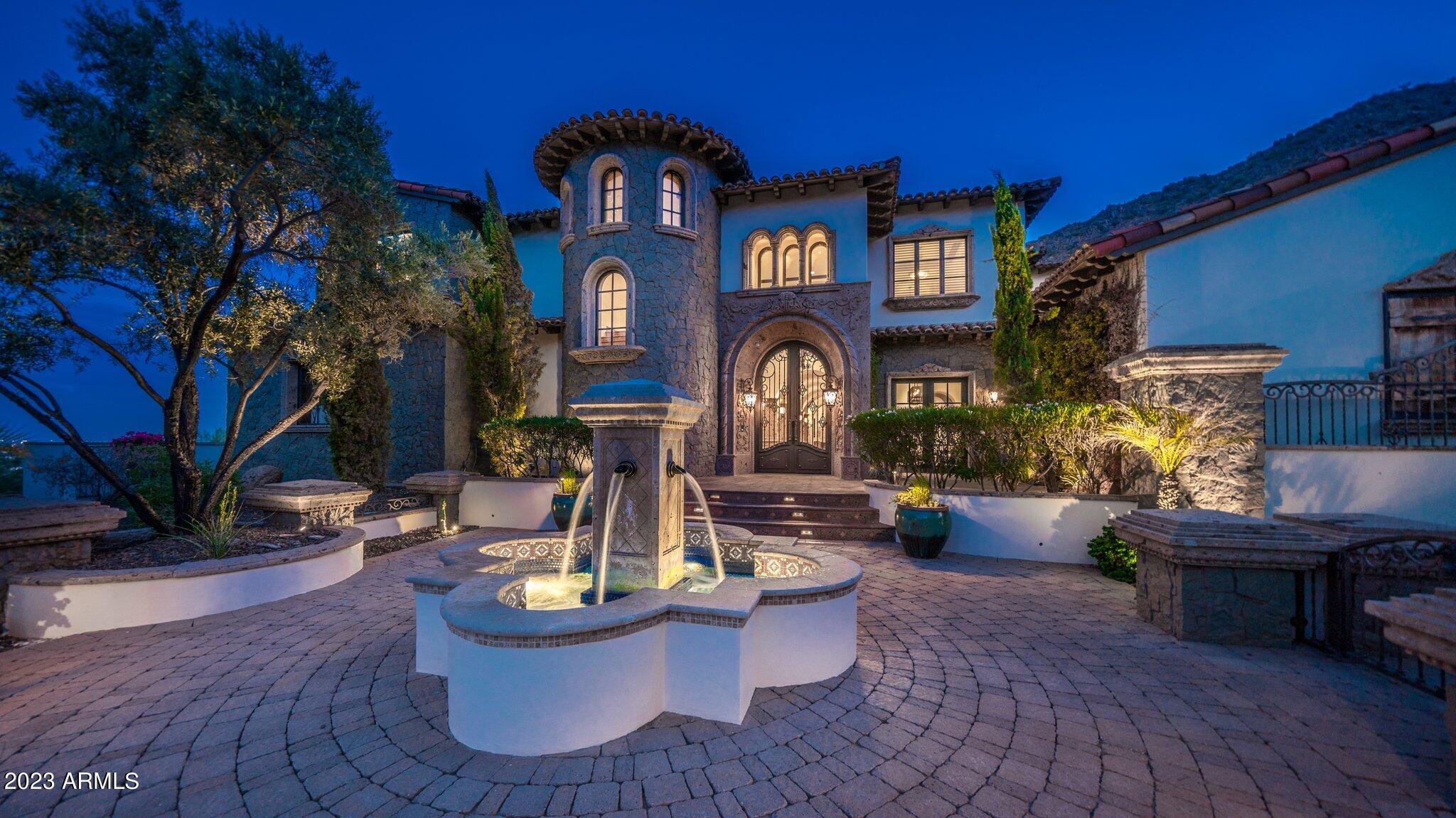 ROLLING HILLS HEIGHTS - Residential