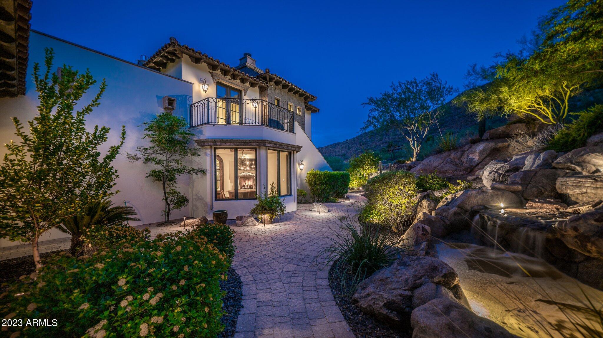 ROLLING HILLS HEIGHTS - Residential